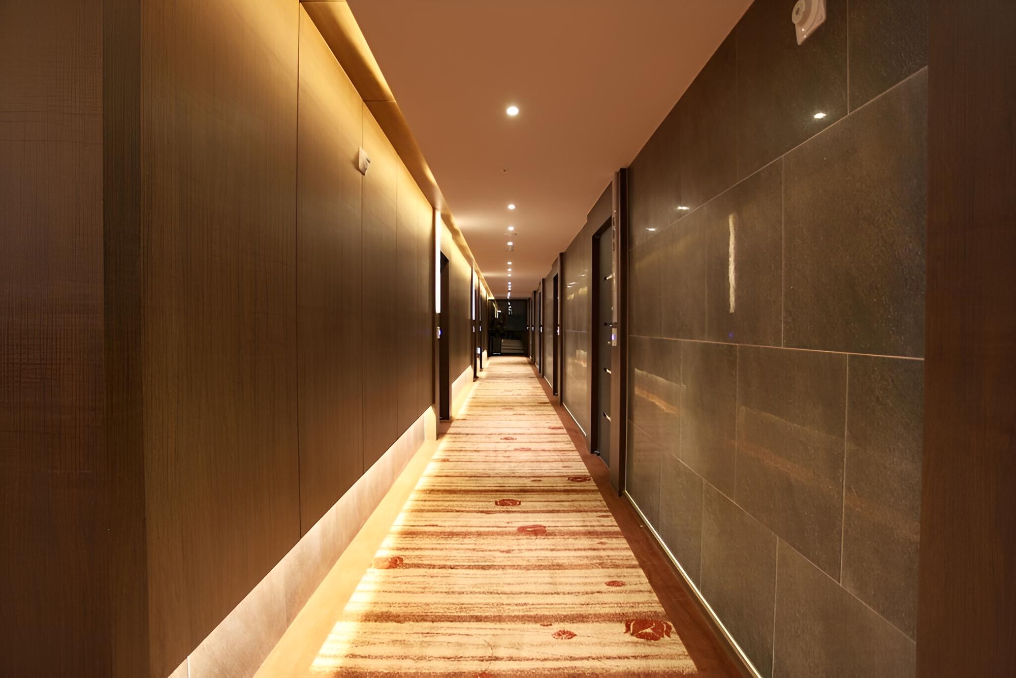 Incheon Ali Suite Hotel