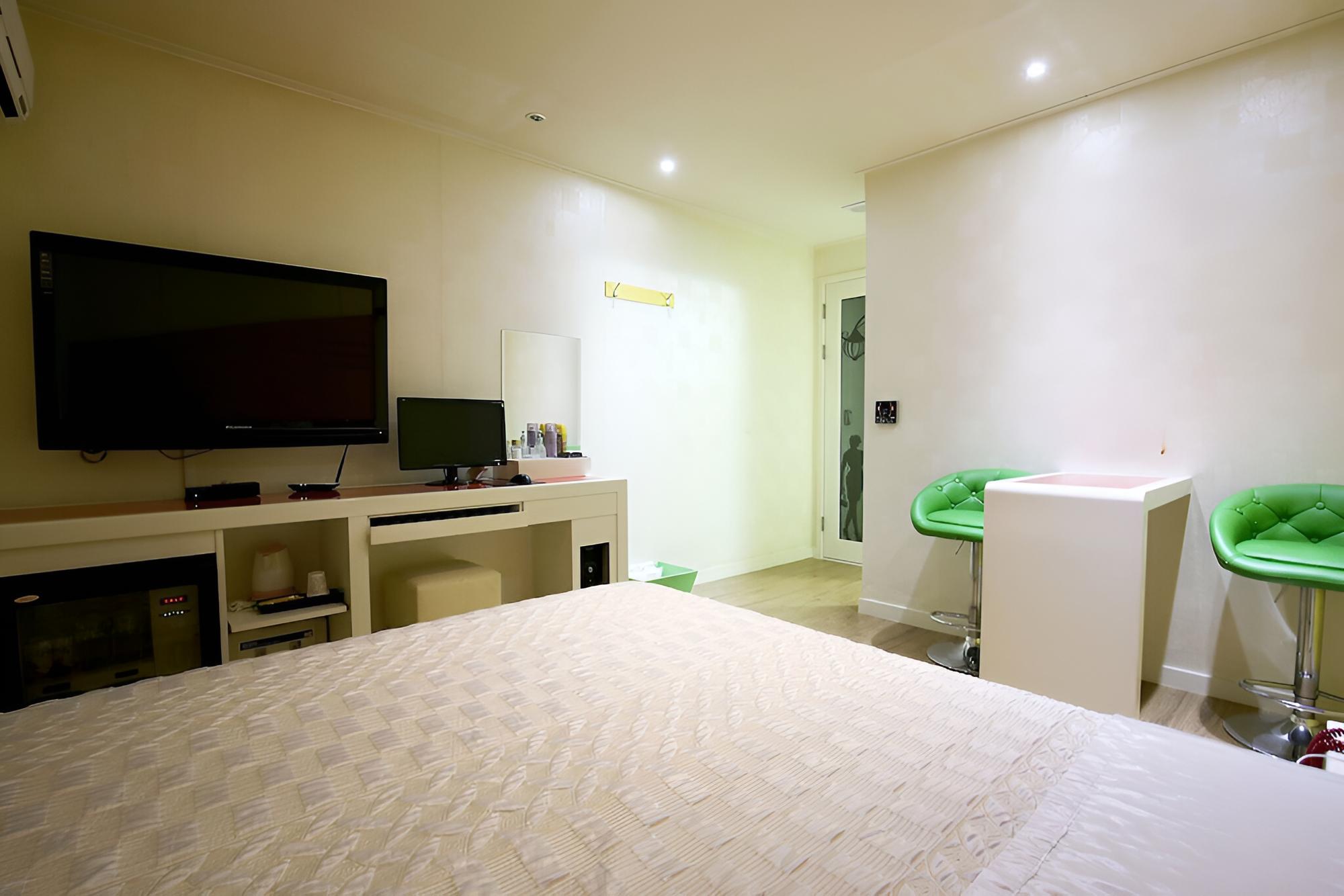 Cheonan Ten Hotel