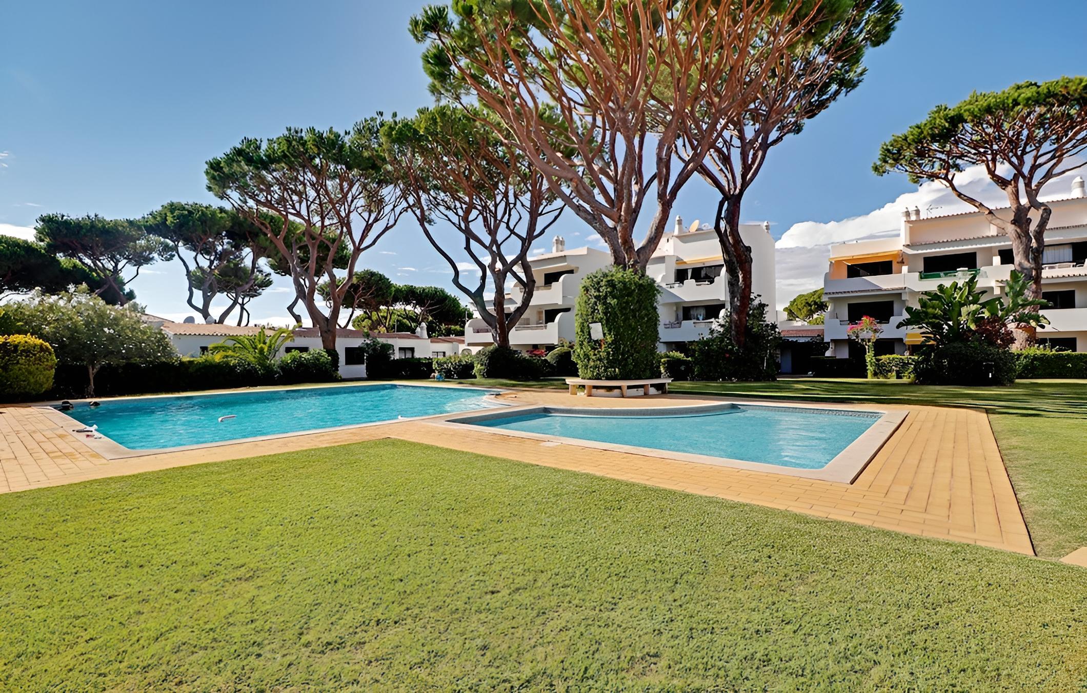 Vilamoura Terrace With Pool by Homing
