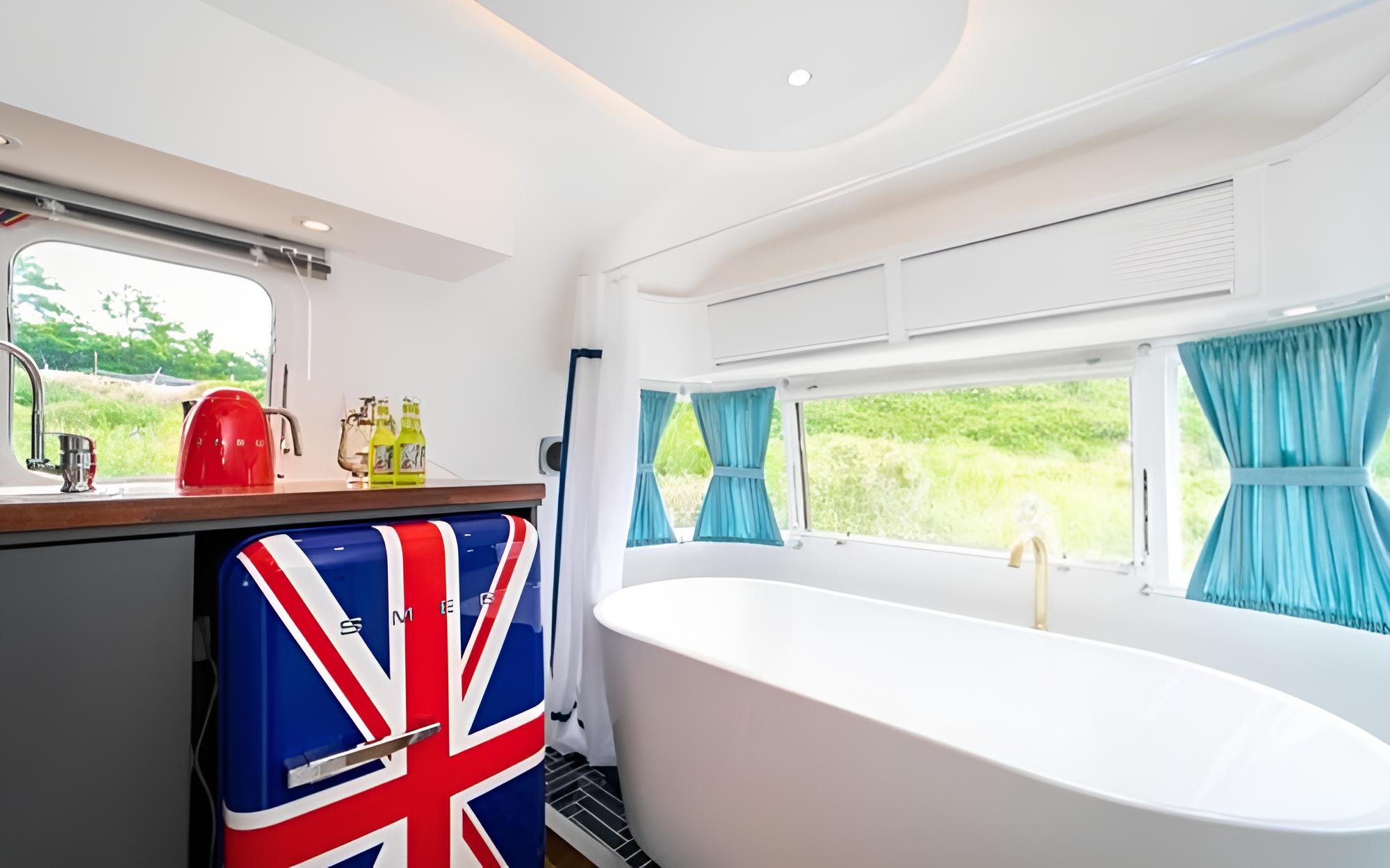 Pohang Glampingaen and Caravan Pension