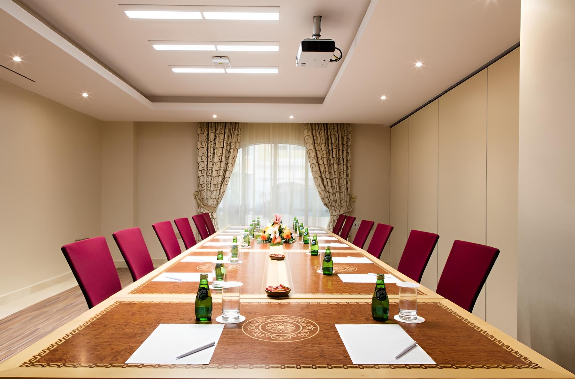Muscat Hotel & Apartment