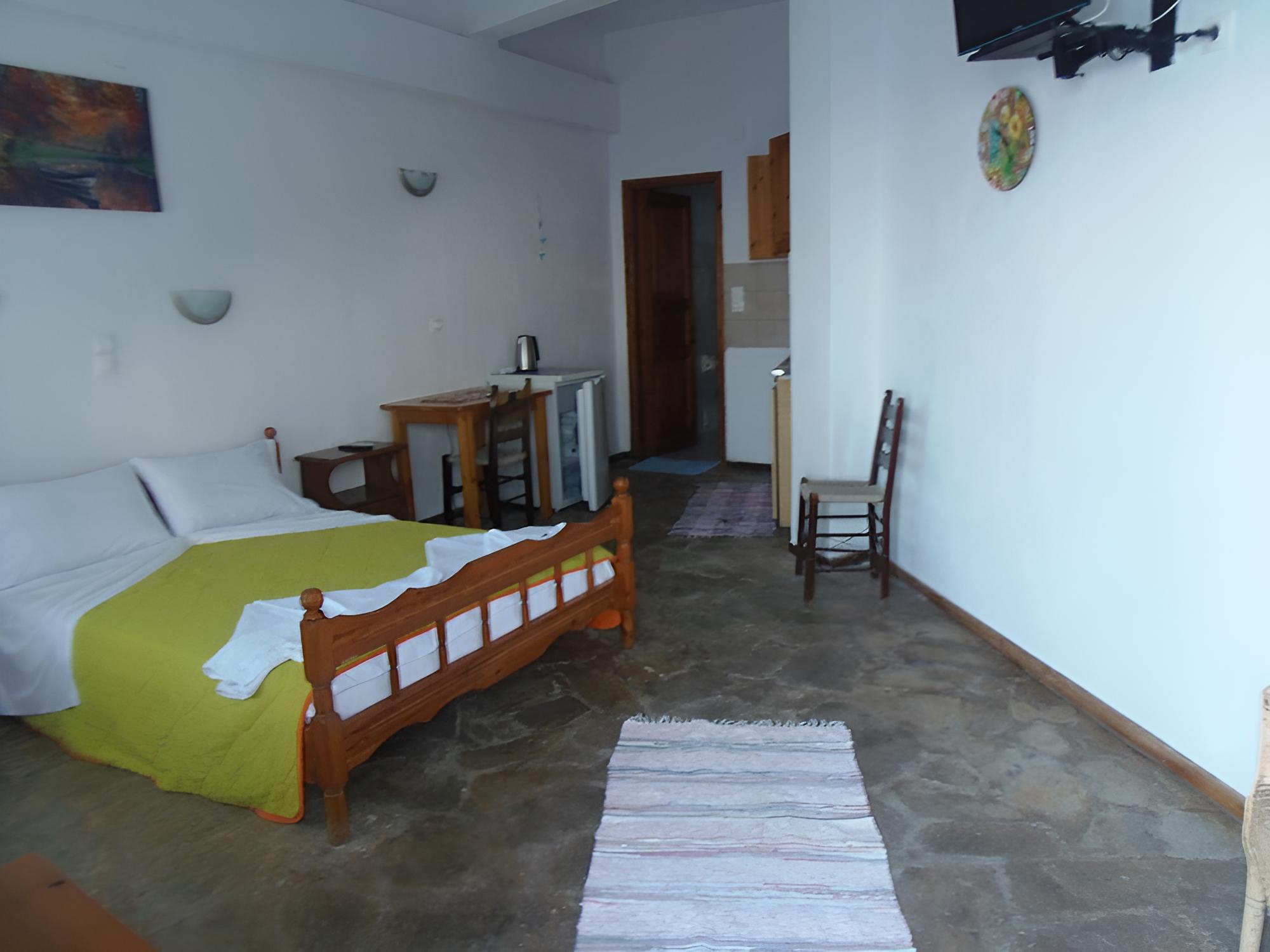 Studios Milos Skopelos