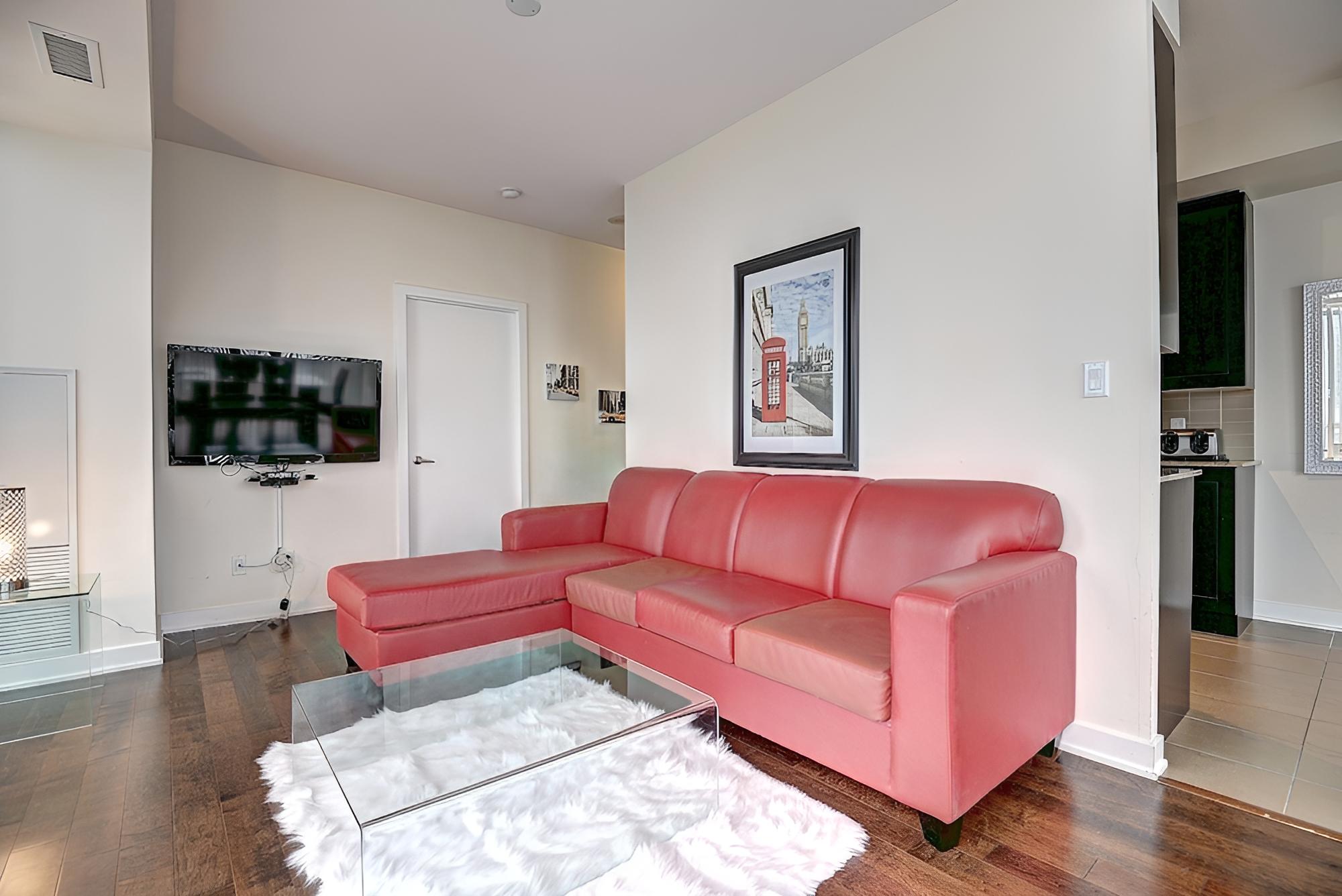 Pathway Luxury Suites - 4099 Brickstone