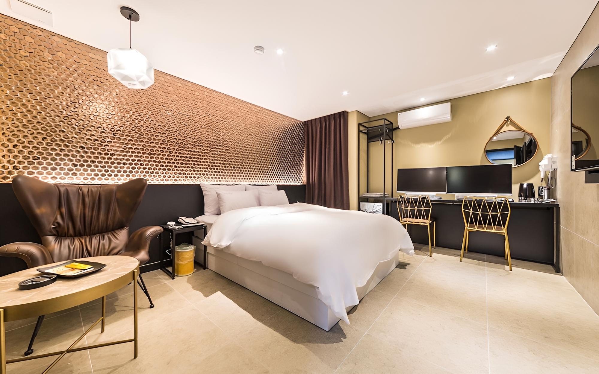 Yongin Hotel Vole view 5