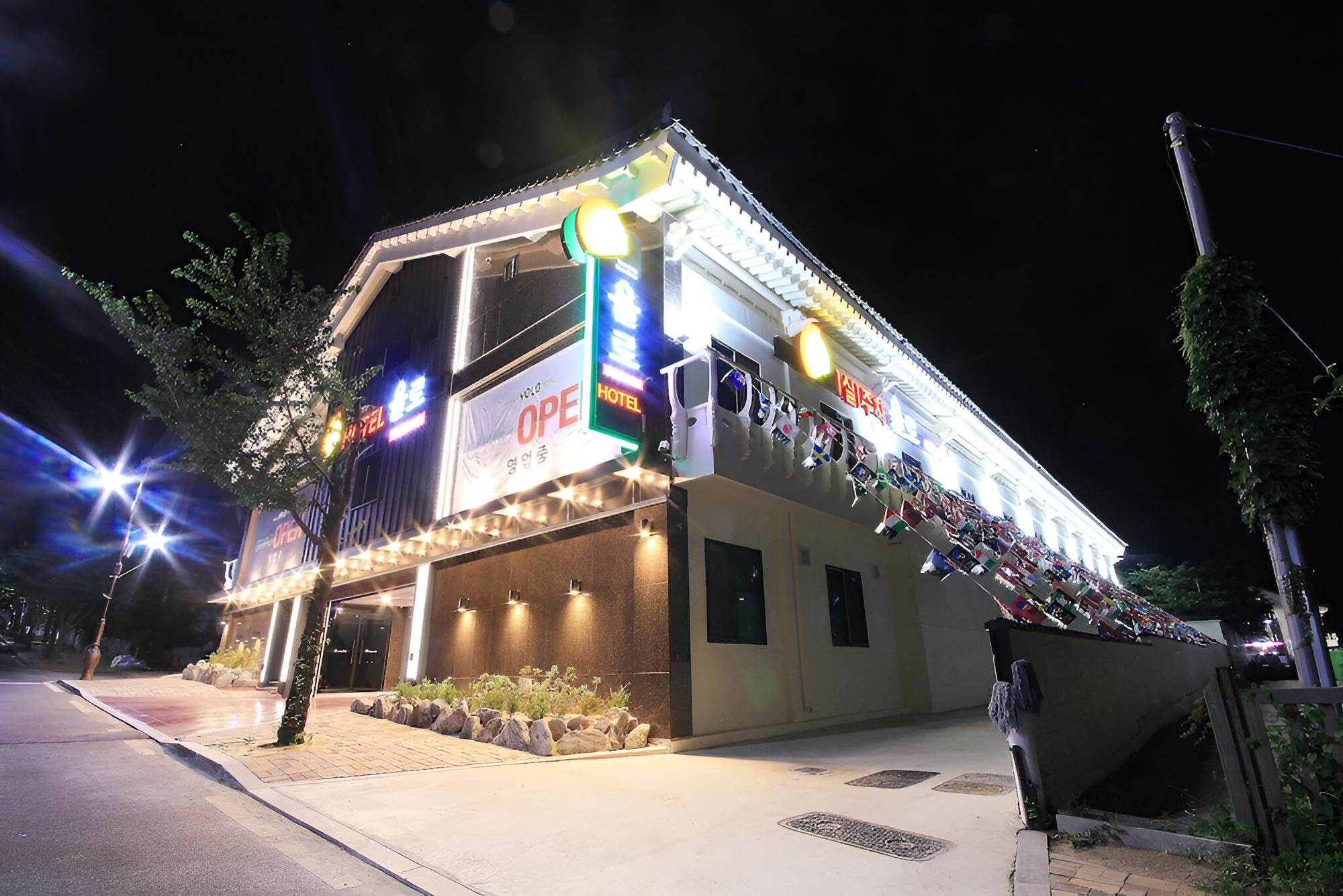 Gyeongju Yolo Unmanned Hotel