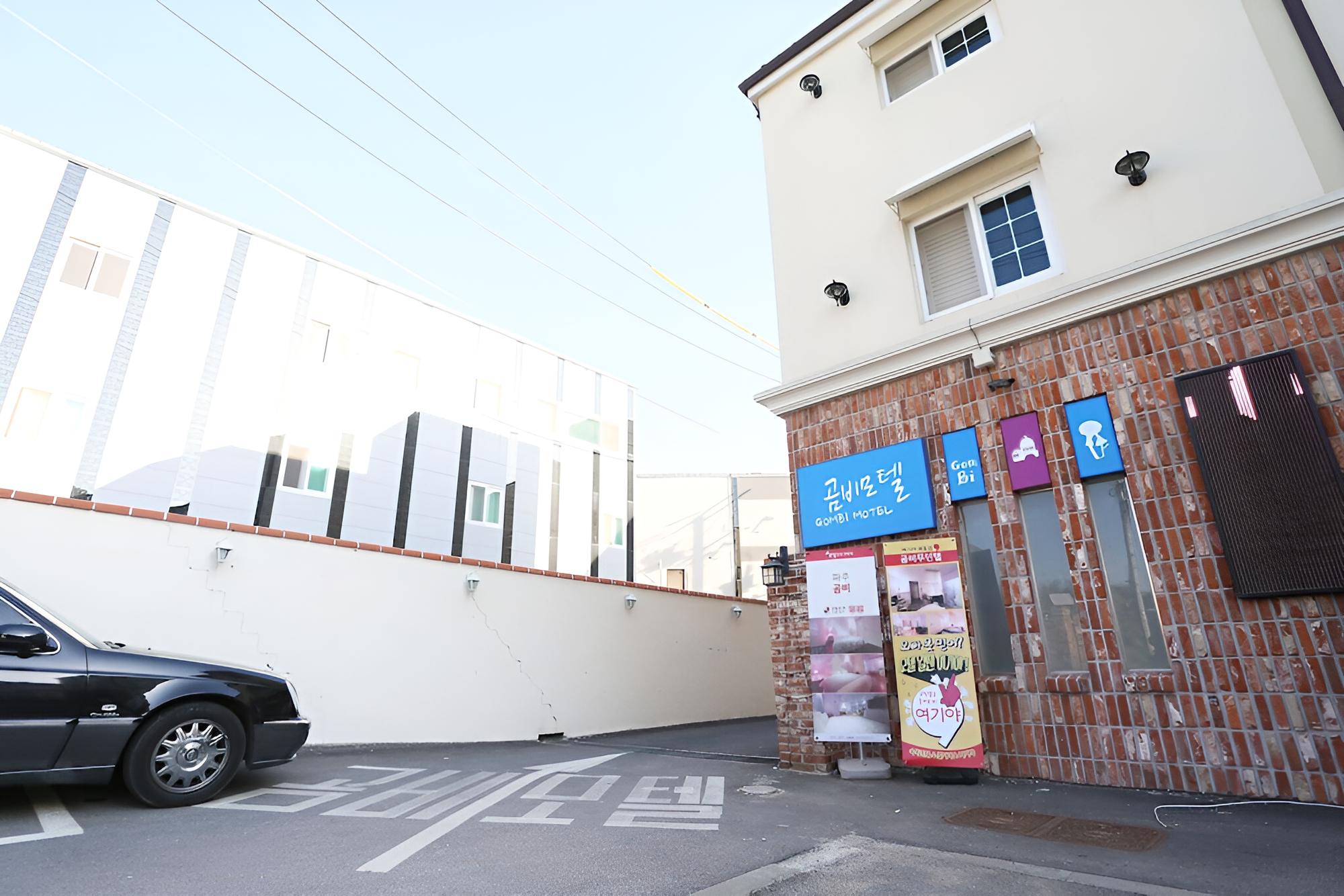 Photo 42