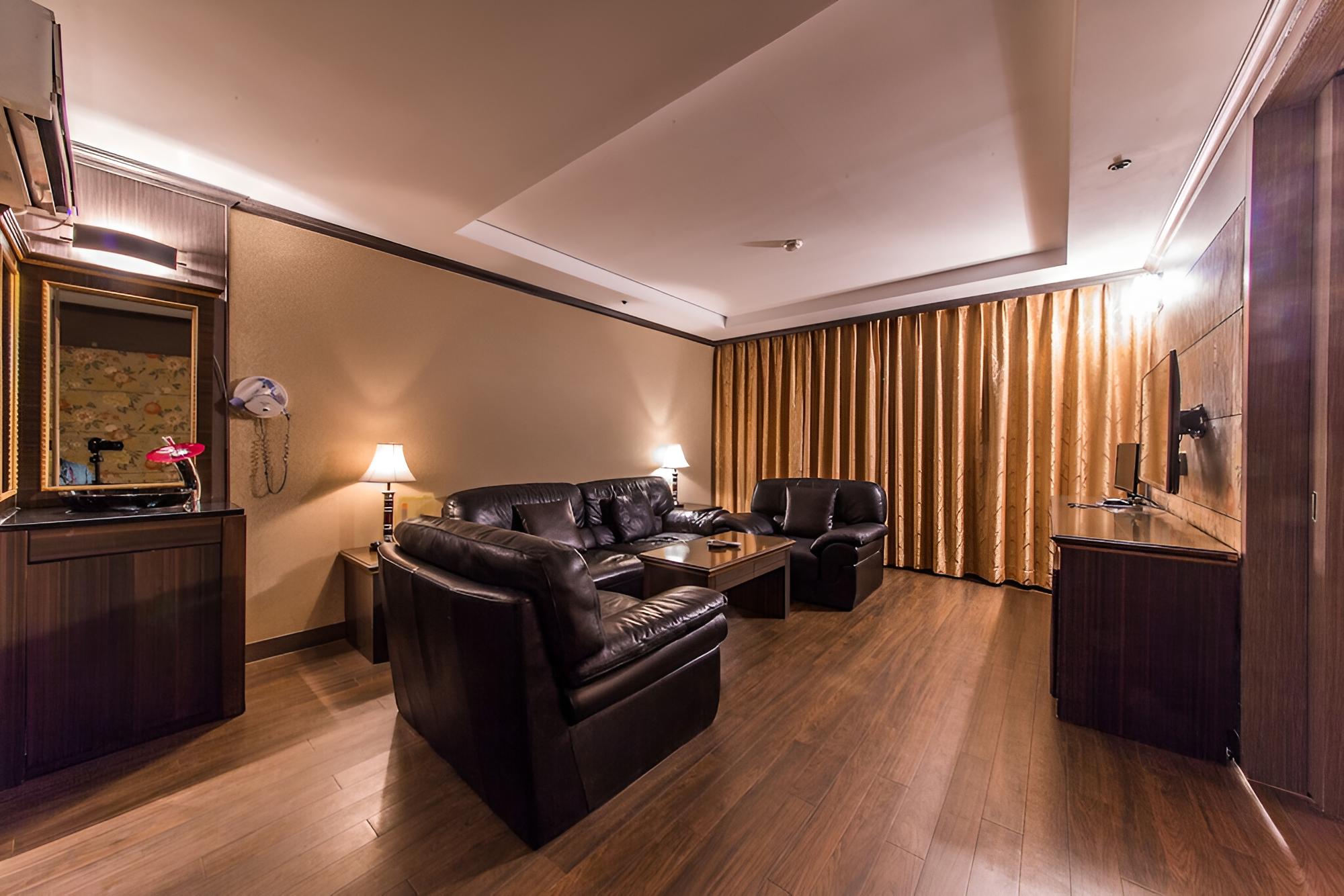 Hapjeong Namgyung Hotel