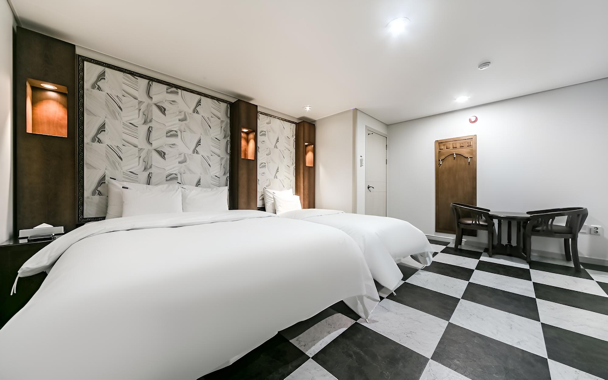 Mungyeong City Hotel view 2