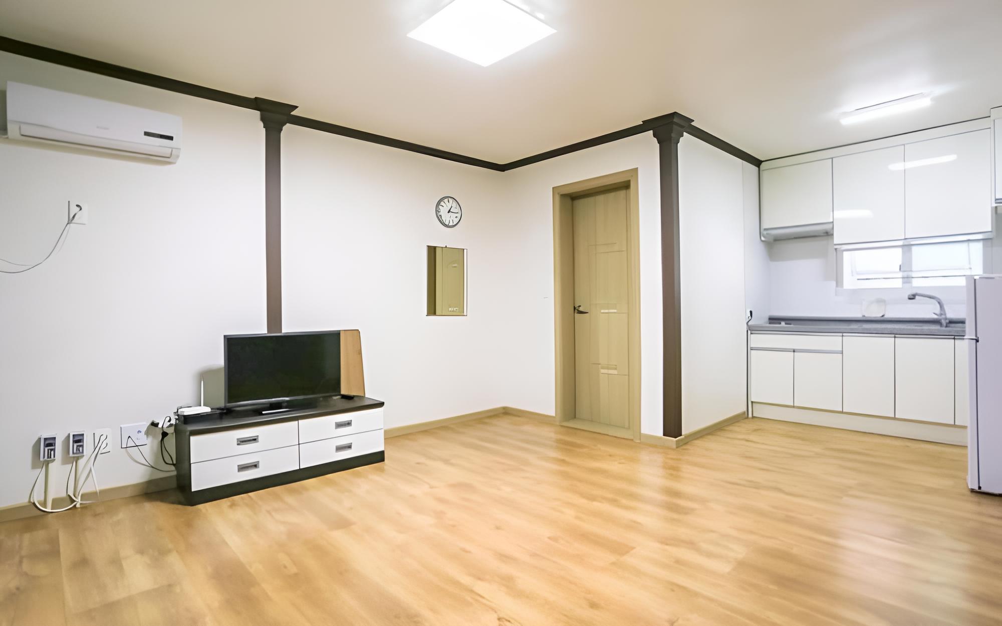 Danyang Dandelion Pension view 5