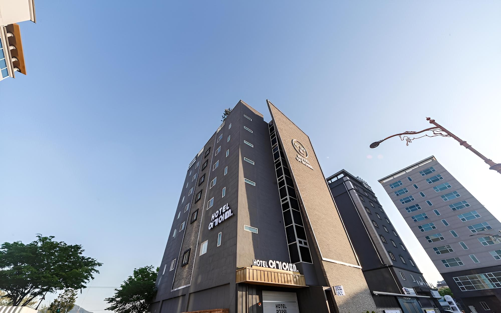 Suncheon Hotel Yeogieutte view 2