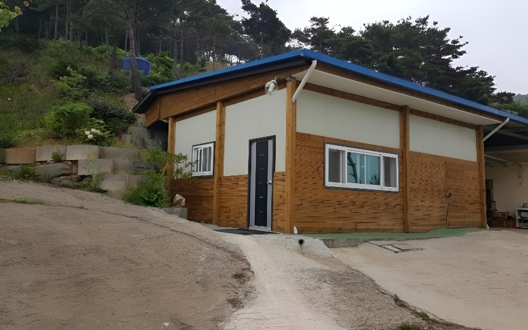 Boryeong Sook's Garden Pension