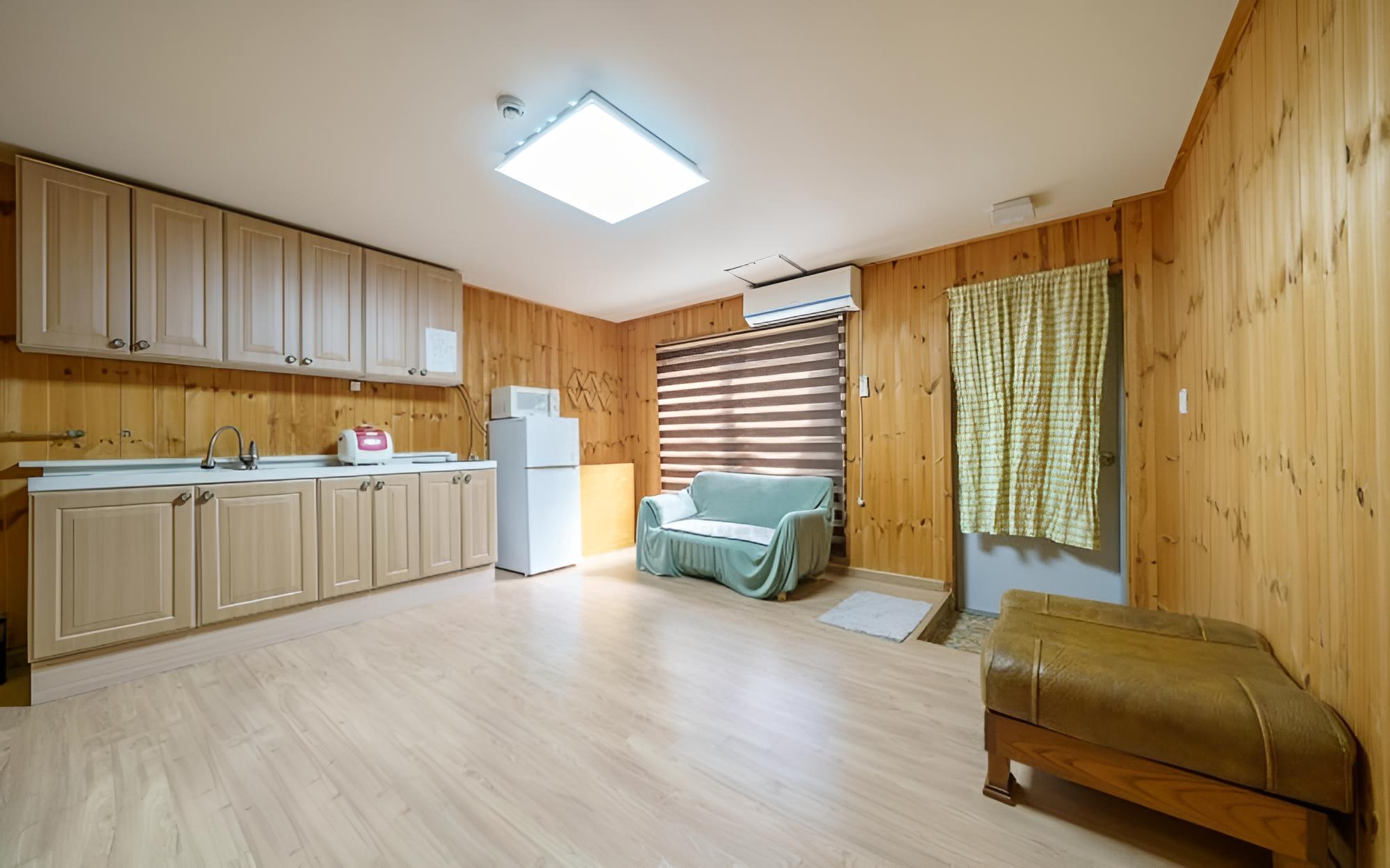 Gapyeong Yumyeong Mountain Pension