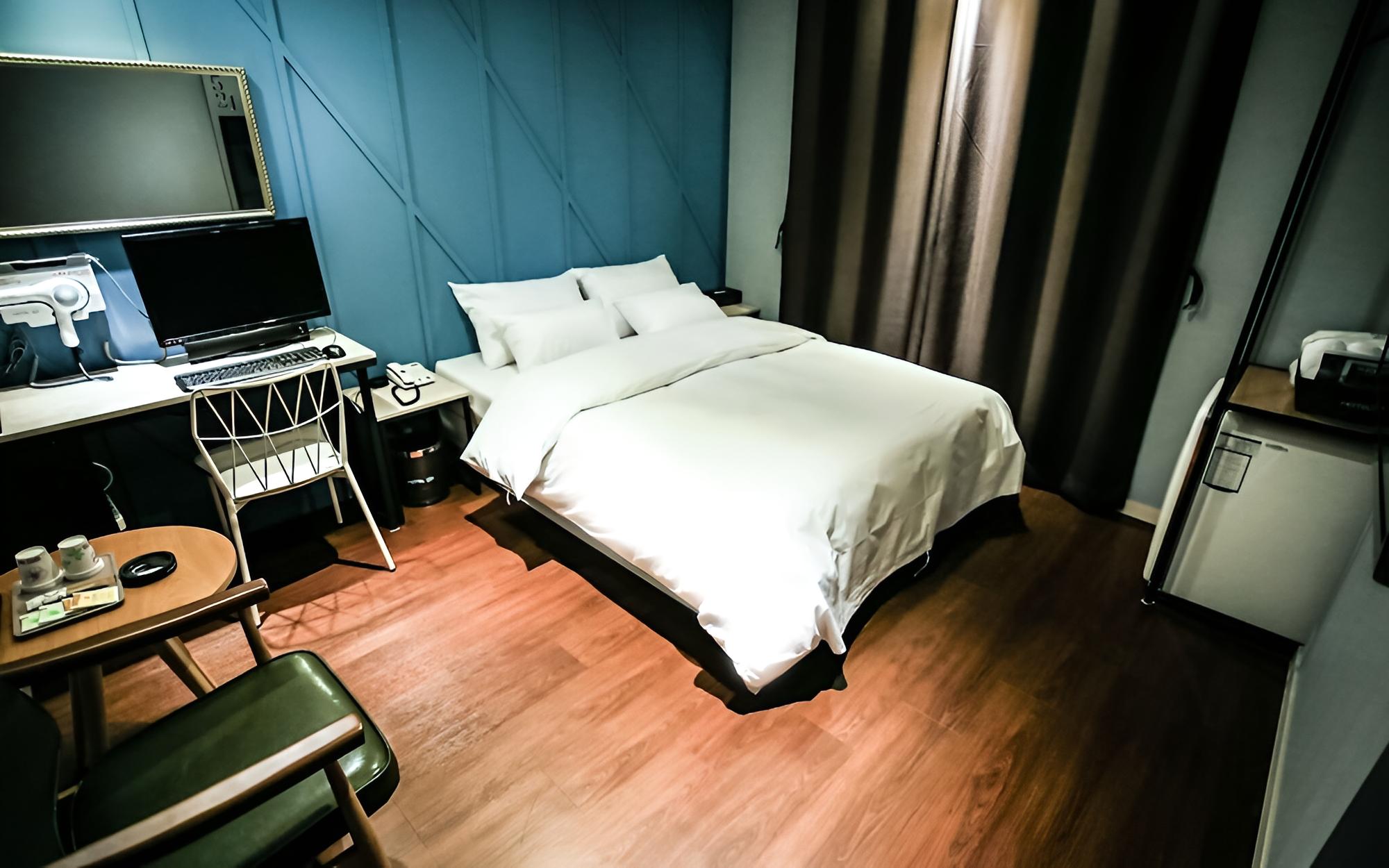 Bundang Hotel GO view 5