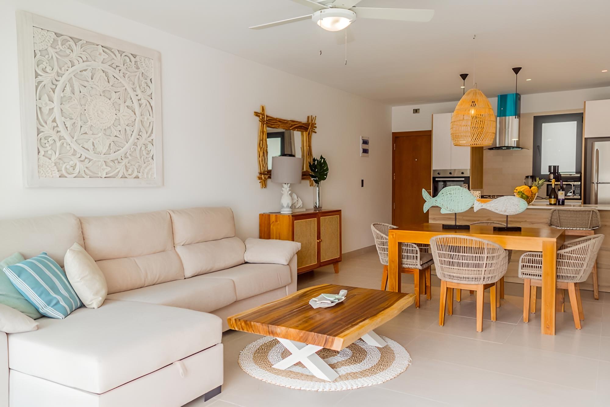Condo w Private Picuzzi Best Location Los Corales
