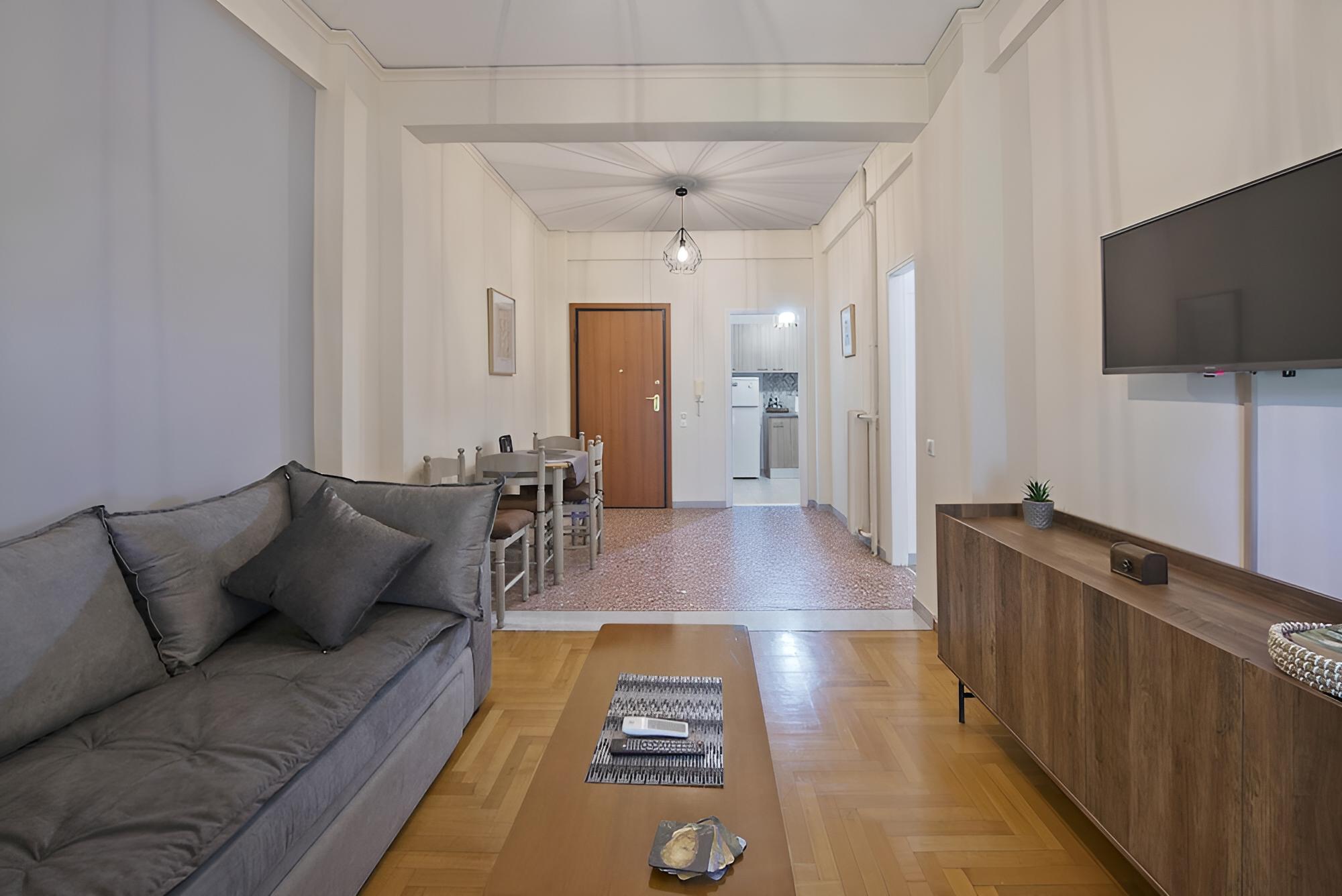 Home Sweet Home in Kalithea