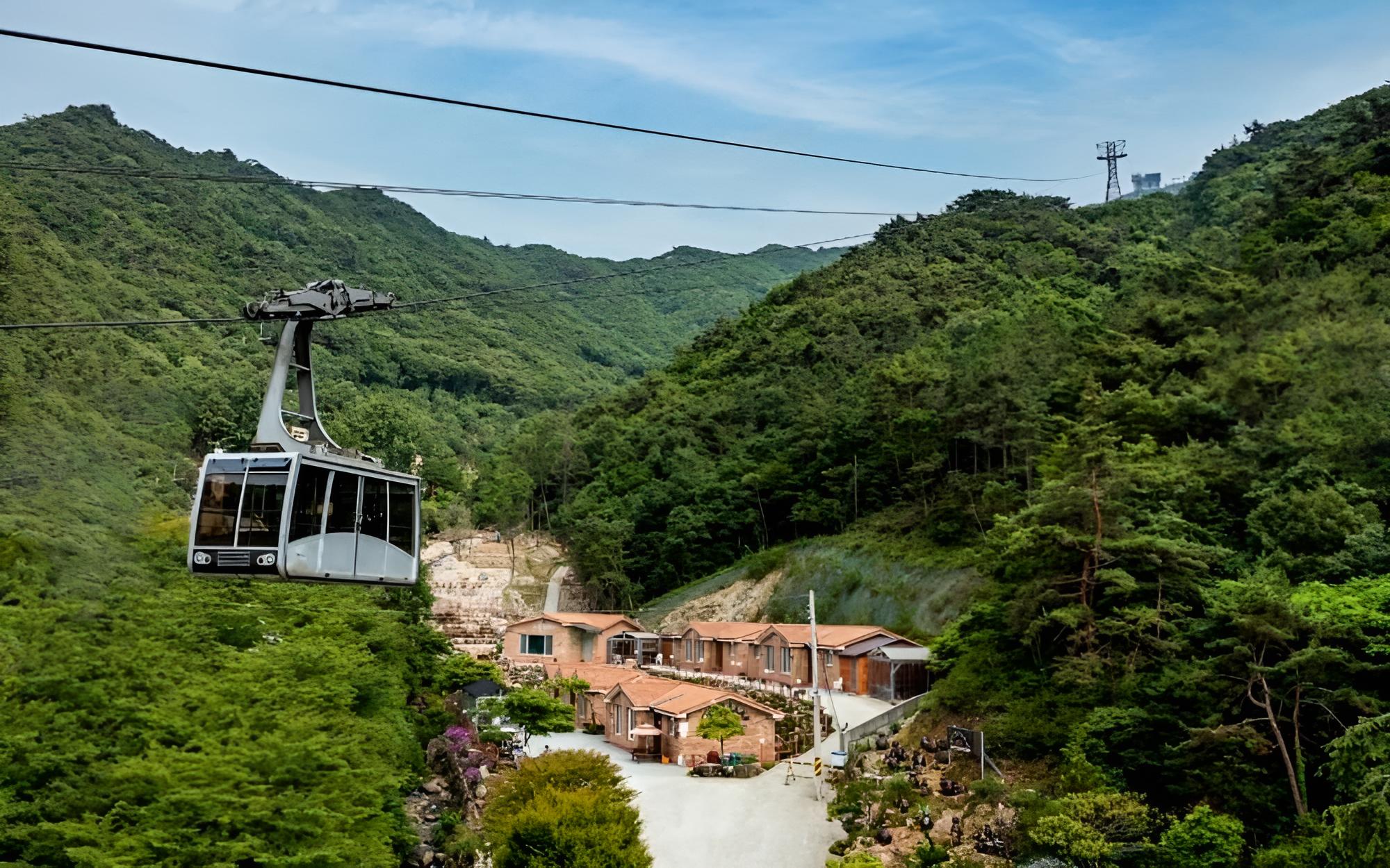 Haenam Duryunsan Tourist Pension