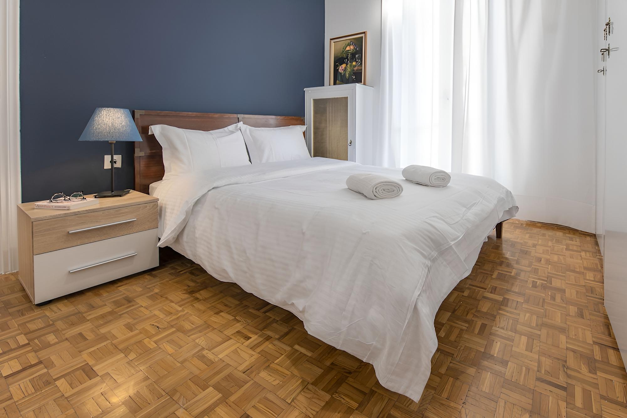 Petralona Cosy Penthouse