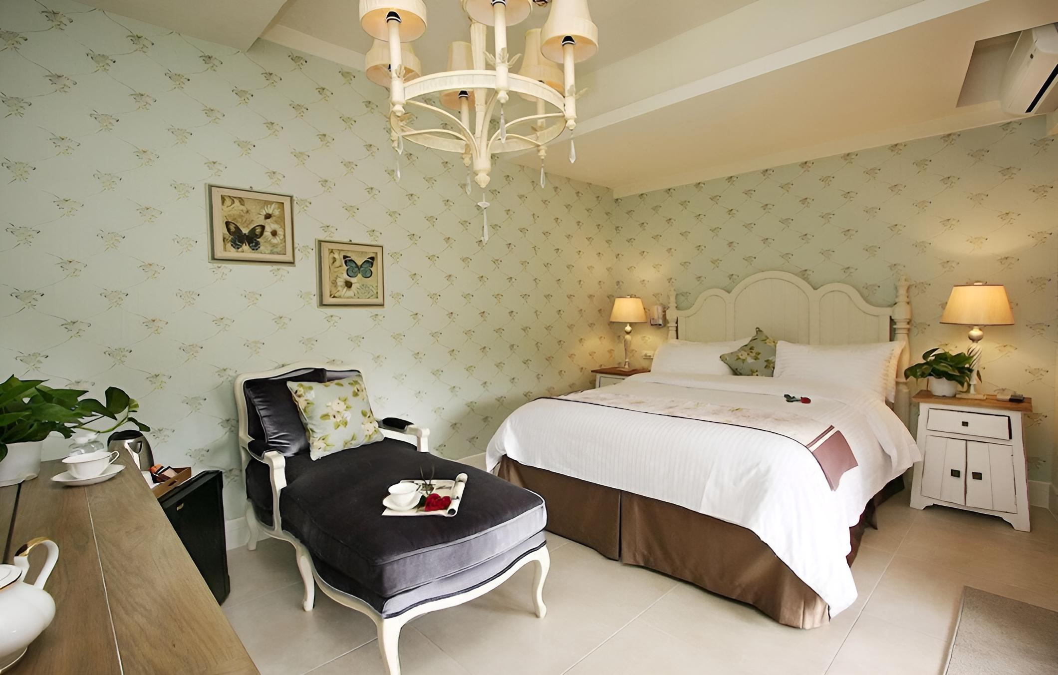 Desire & Satisfaction B&B