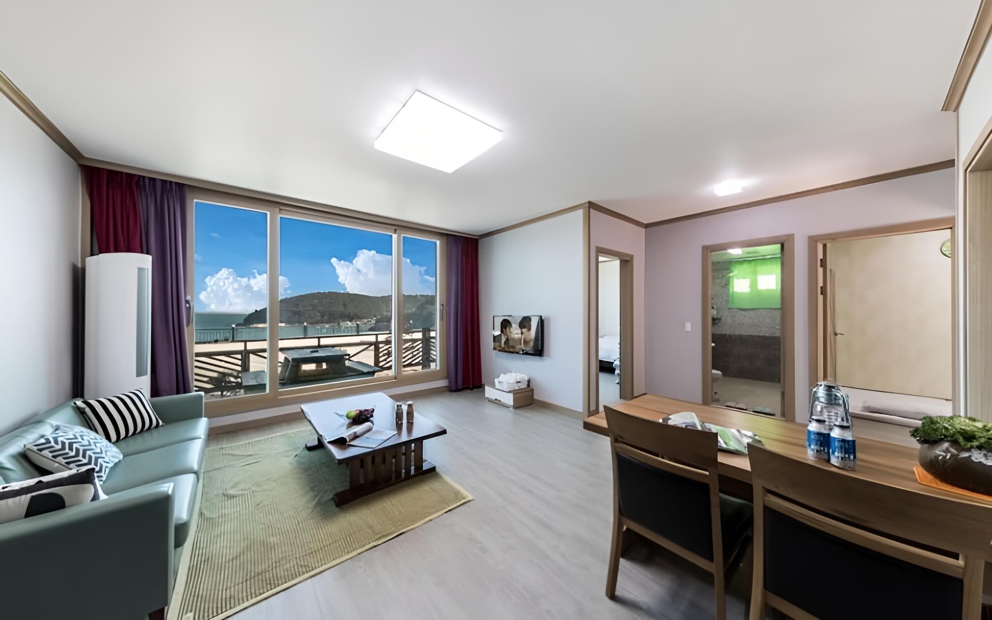 Yeosu Ailia Pension