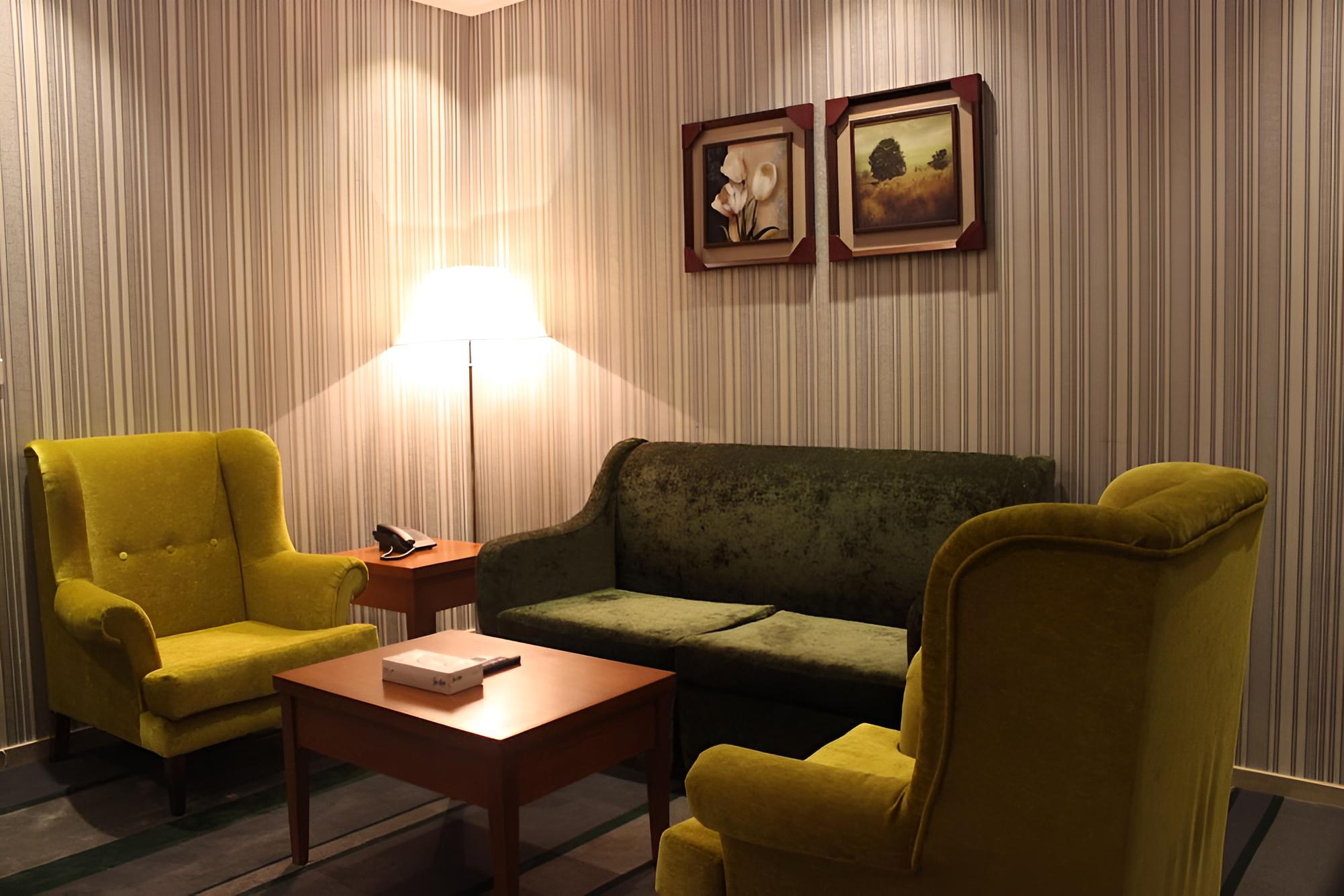 Shatee Al Hayat Hotel Suites