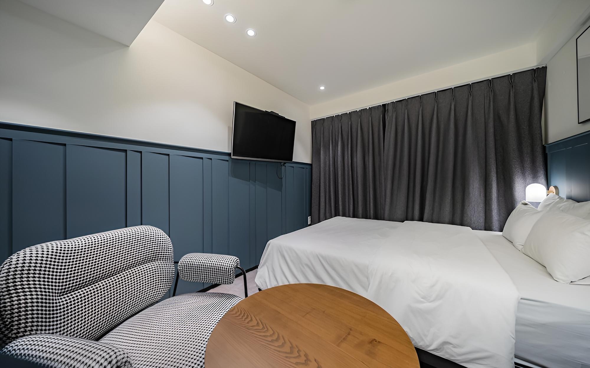 Jongno Hotel Avenue 162