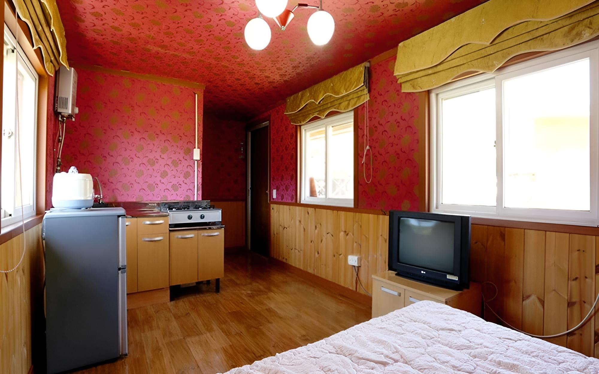 Photo 13