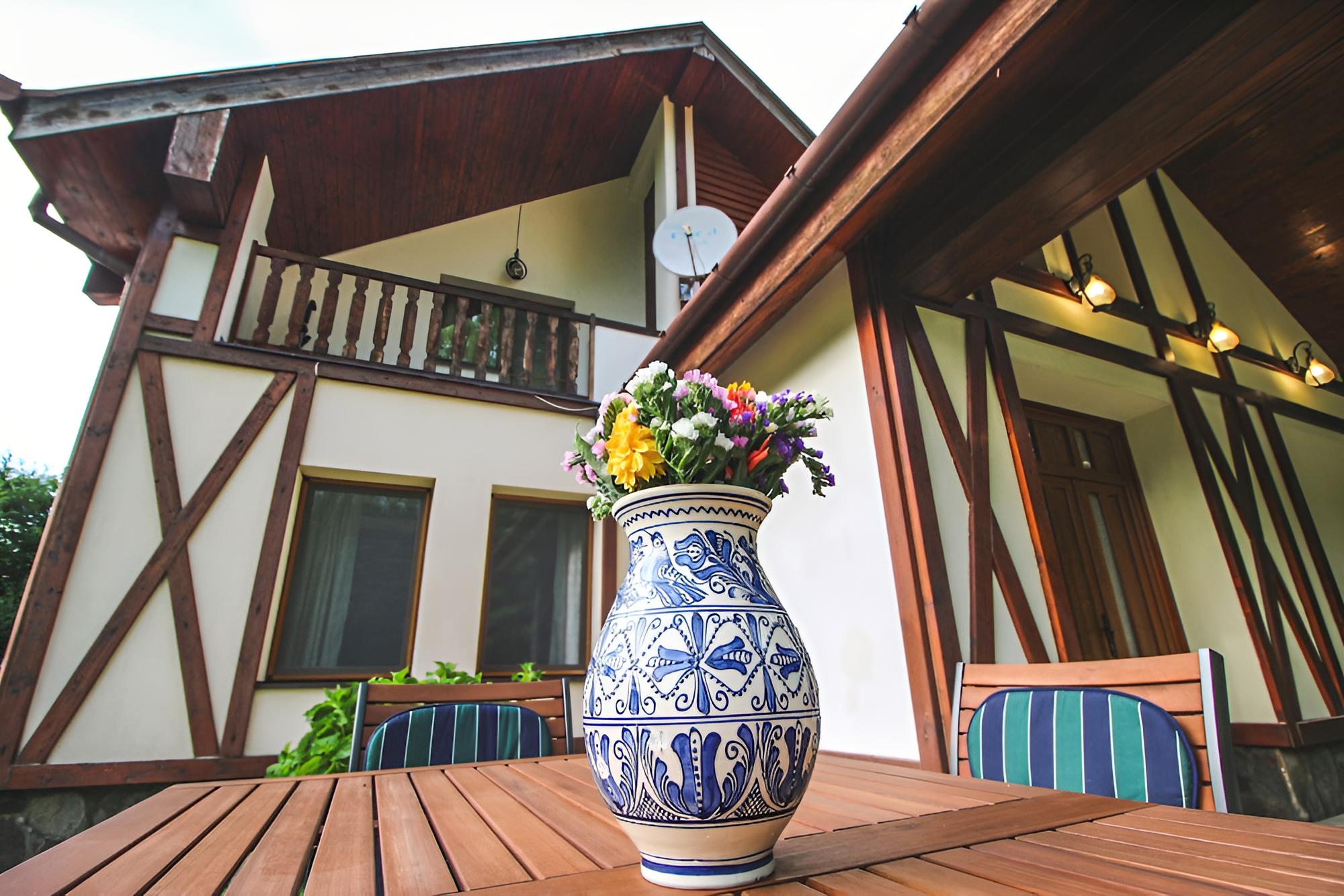 The Holiday House