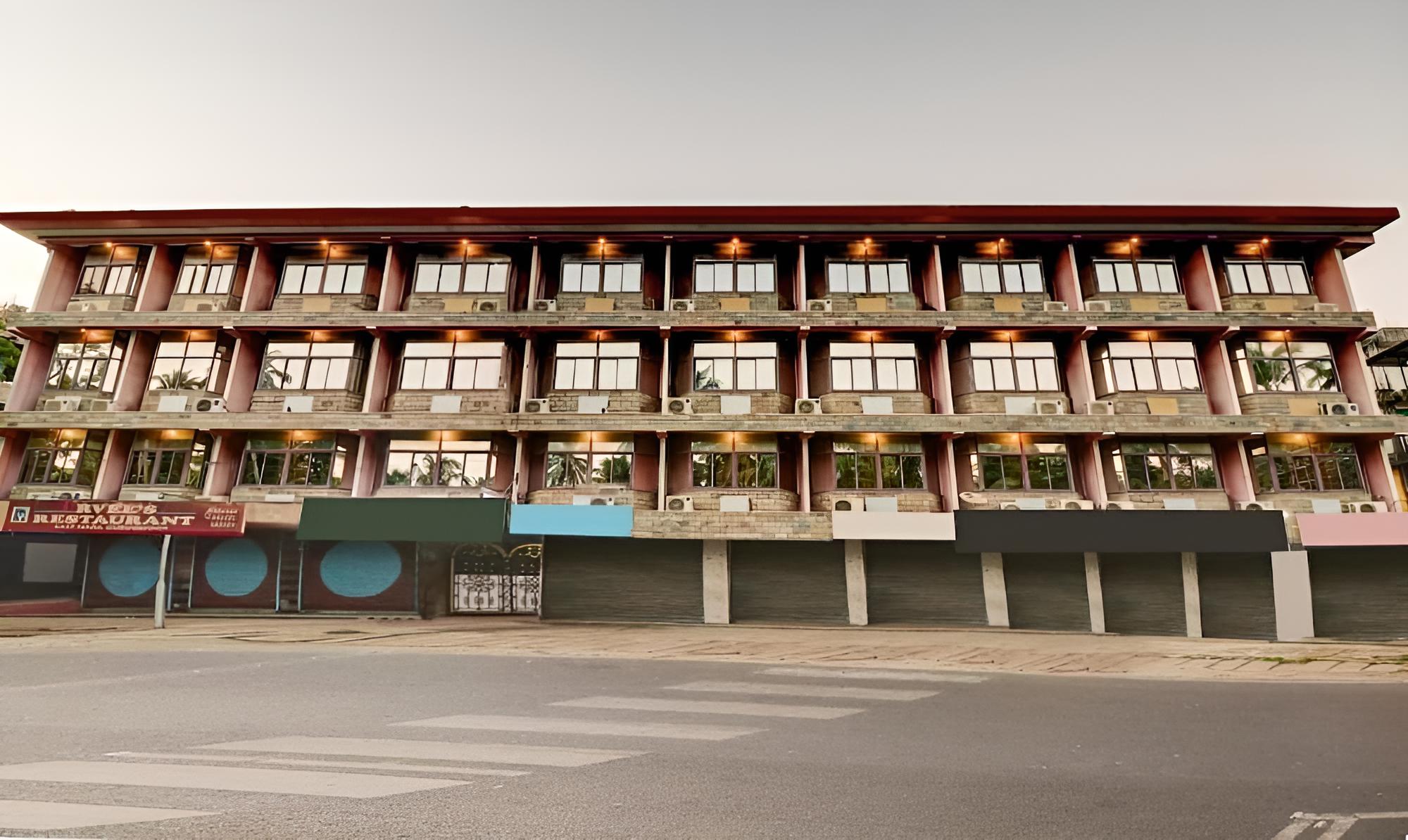 HOTEL RVEES REGENCY