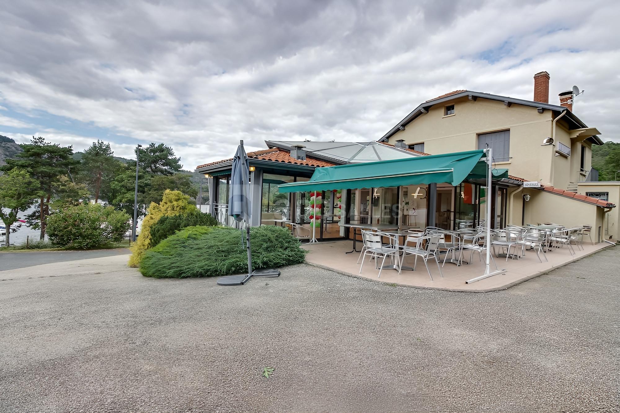 Le Pavillon du Lac