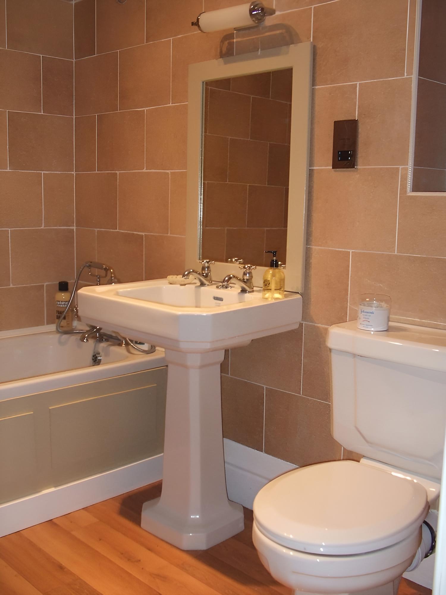 Roseview B & B