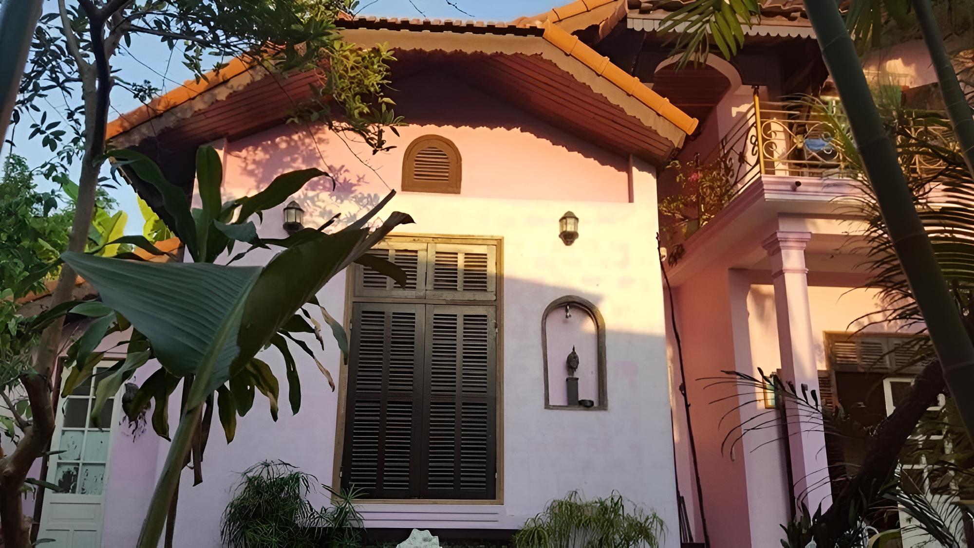 The Casting Homestay