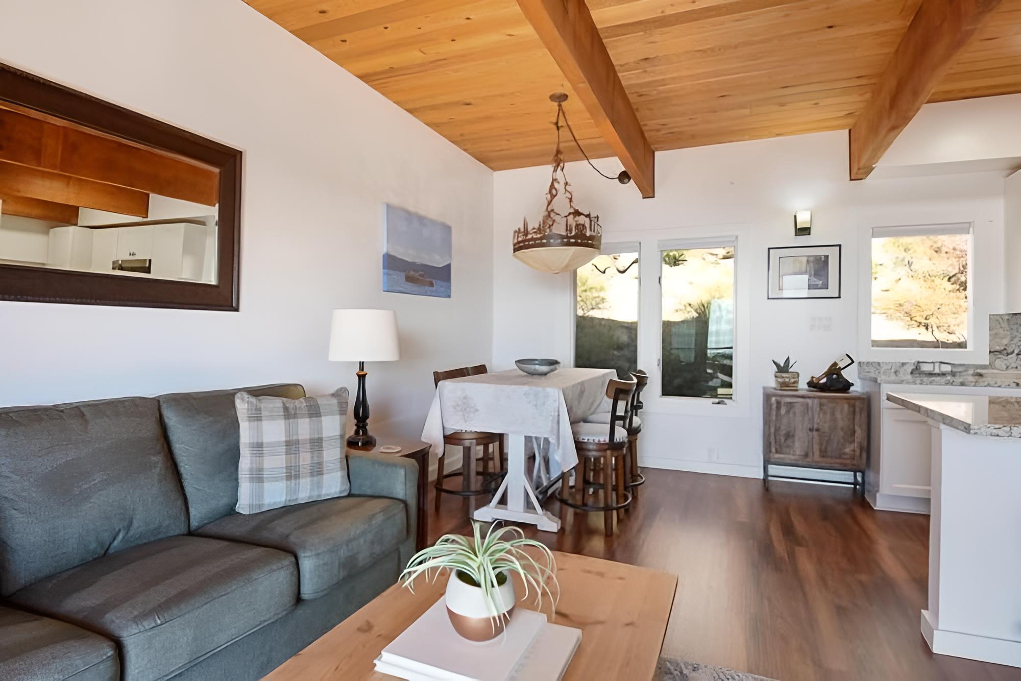 Lakeshore Terrace Delight
