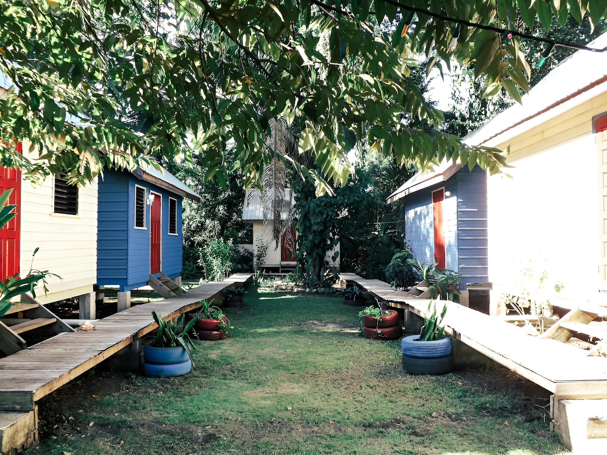 Belmopan Tiny Houses