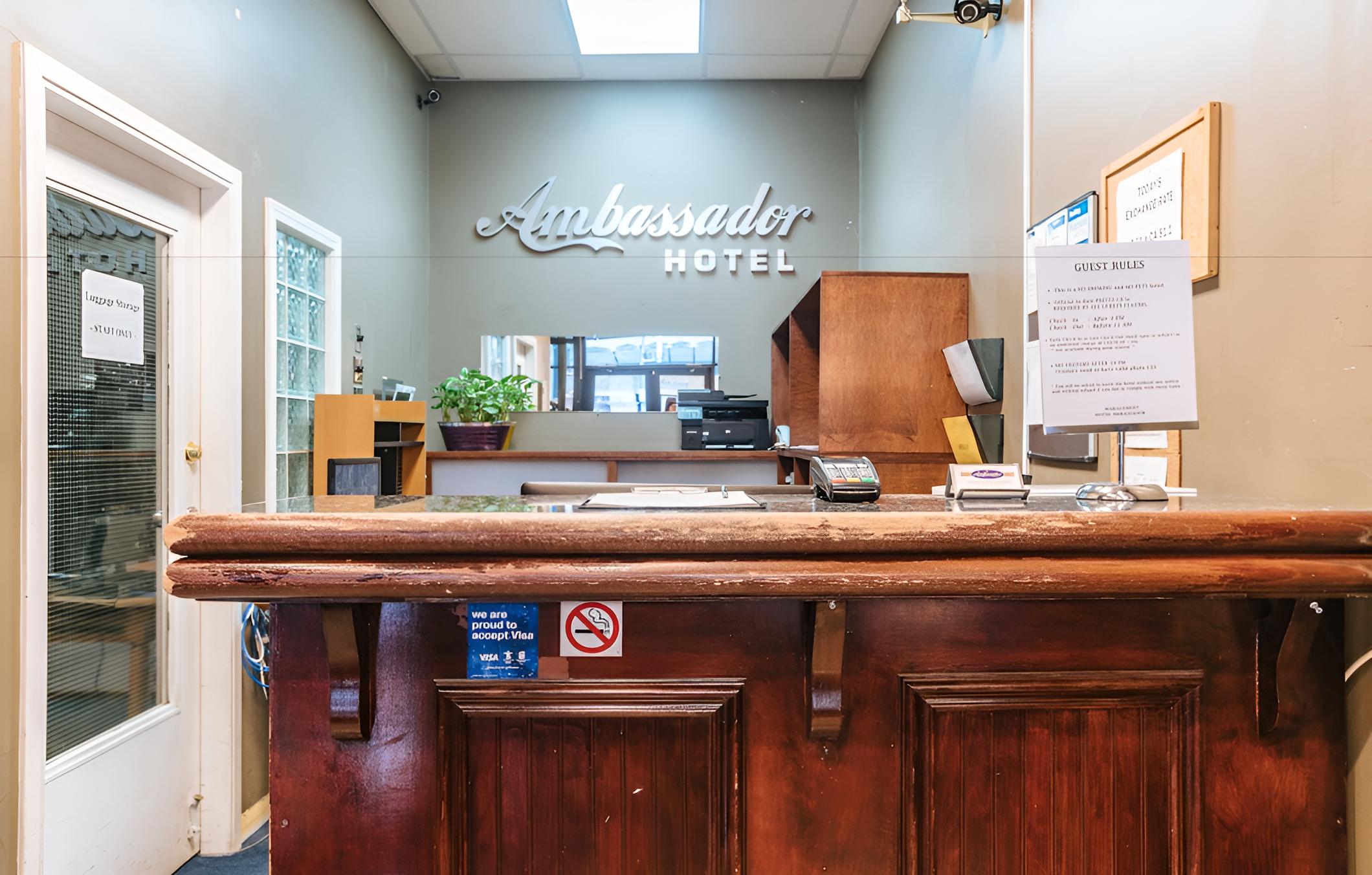 Hotel Ambassador - Hostel