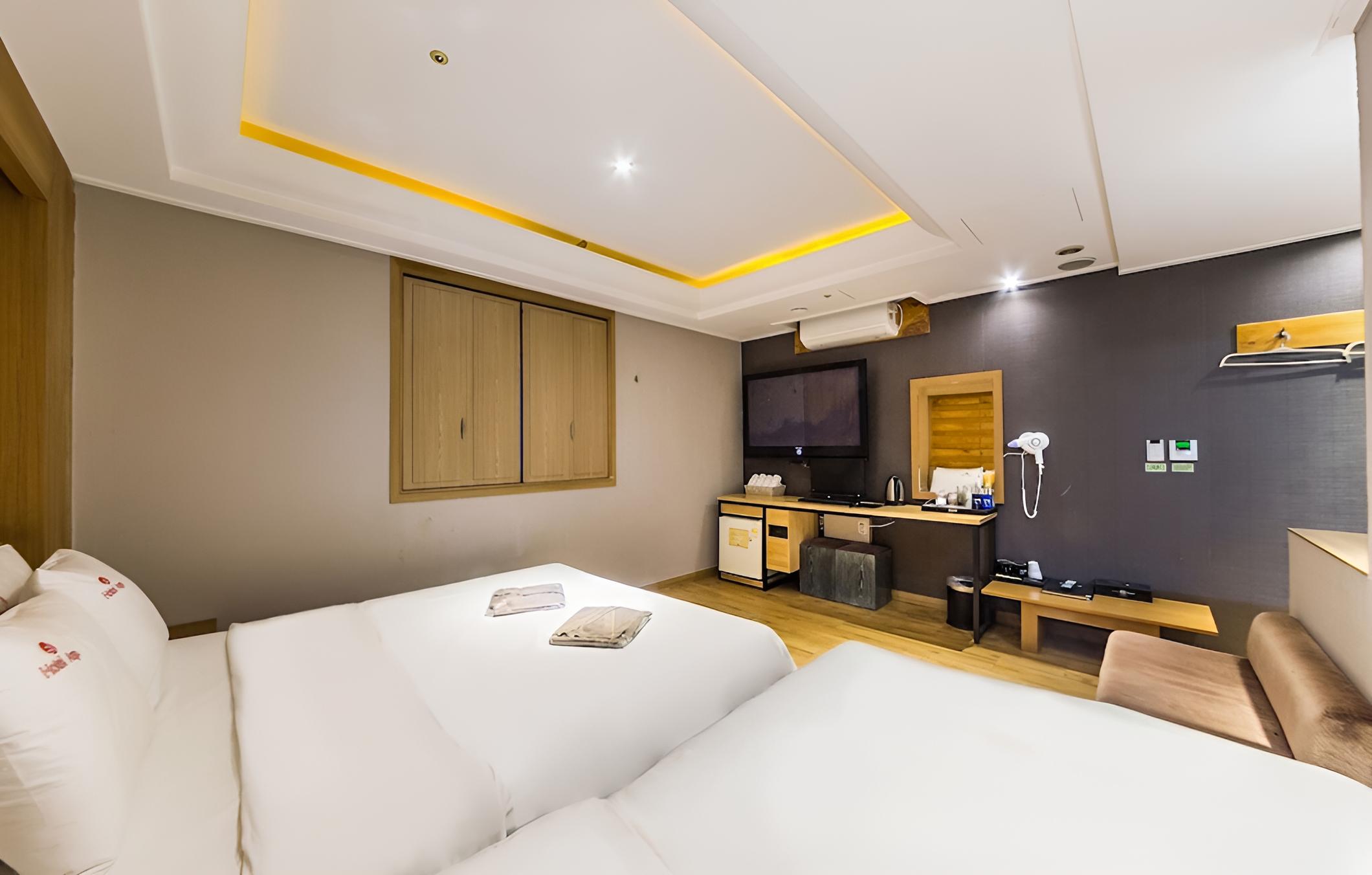Gildong Argo Hotel