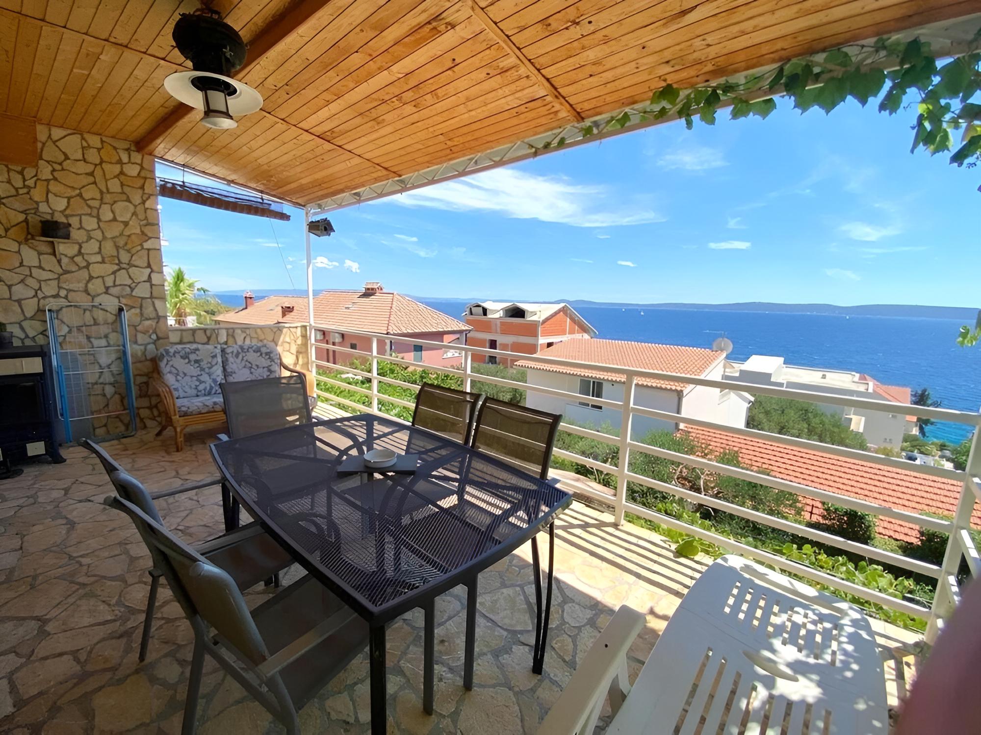 Jakov - Large Terrace - A1