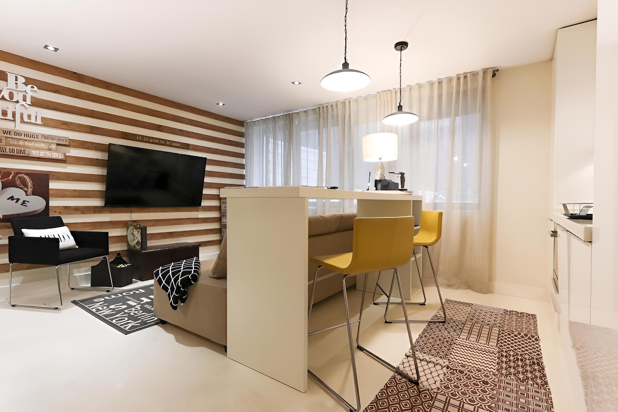Marques Design I by Homing