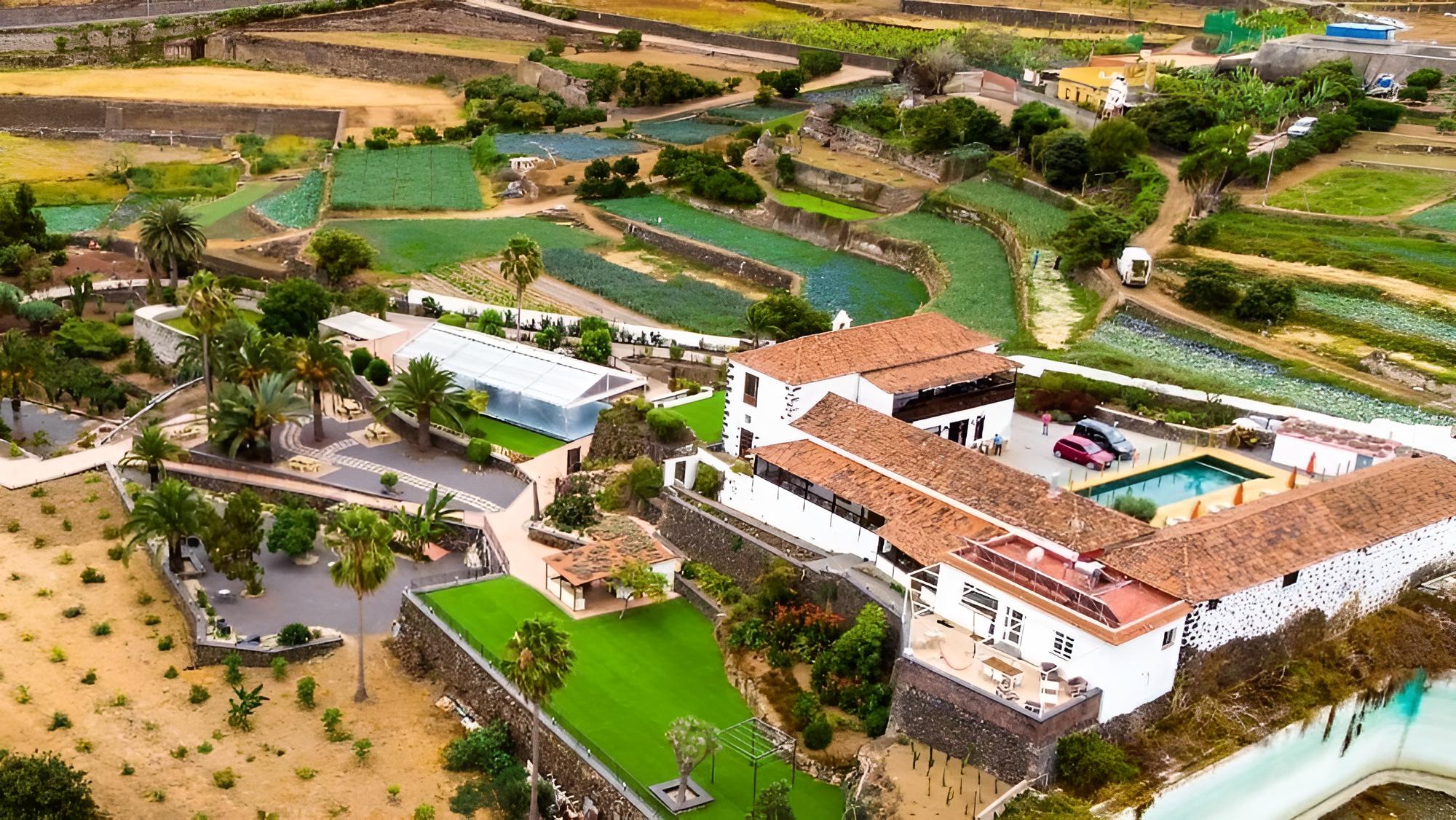 Hotel Rural Finca Sulula