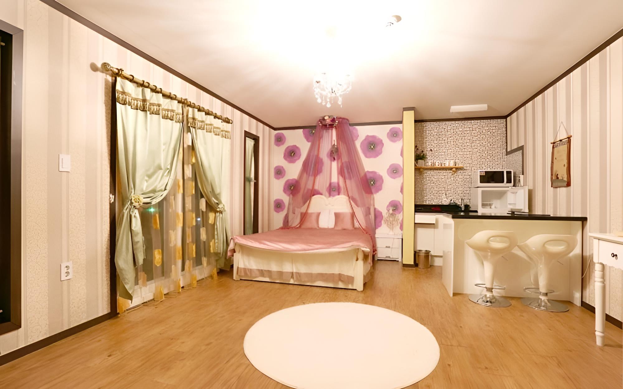 Hoengseong Lohengrin Pension view 3