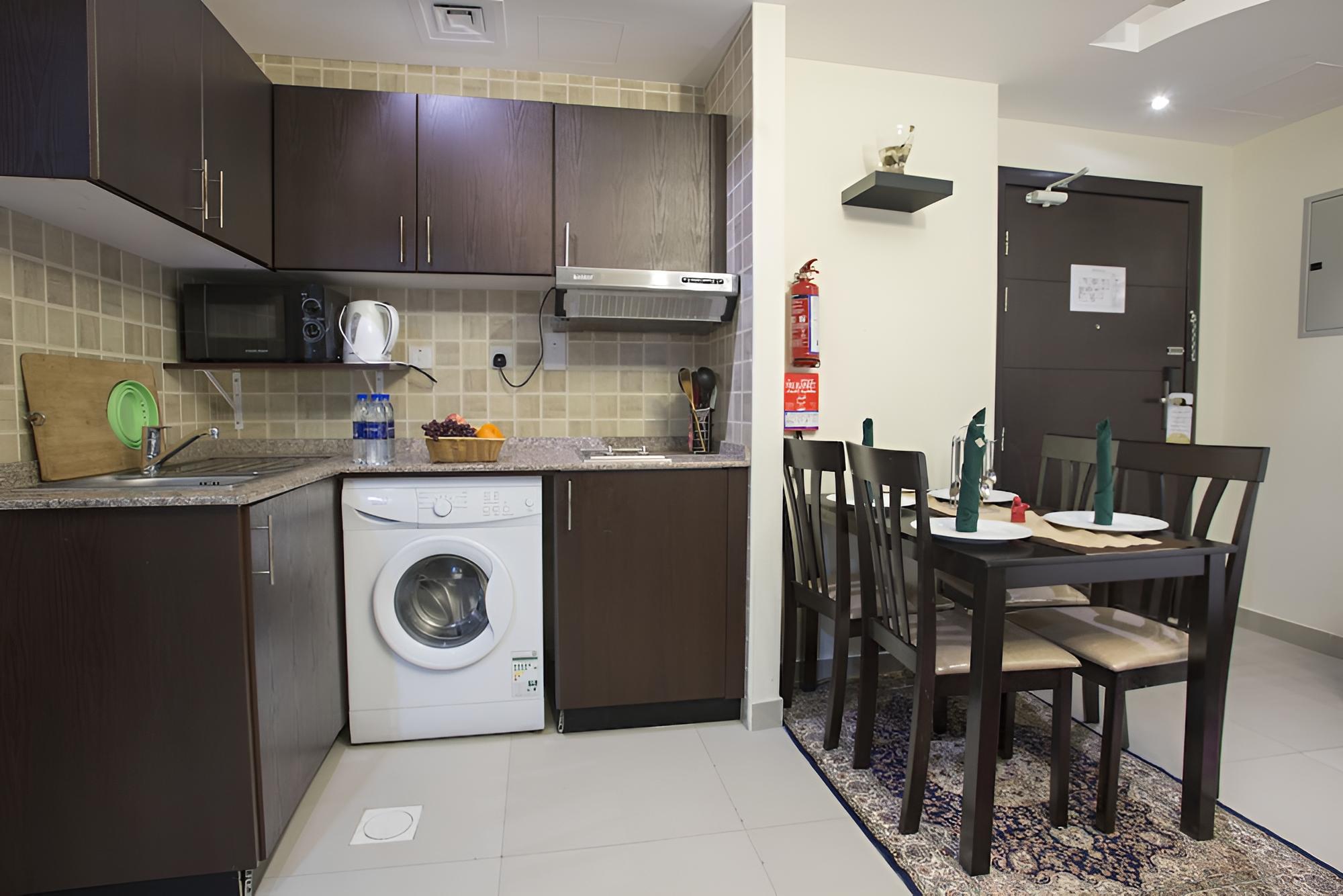 Travellers Hotel Apartment