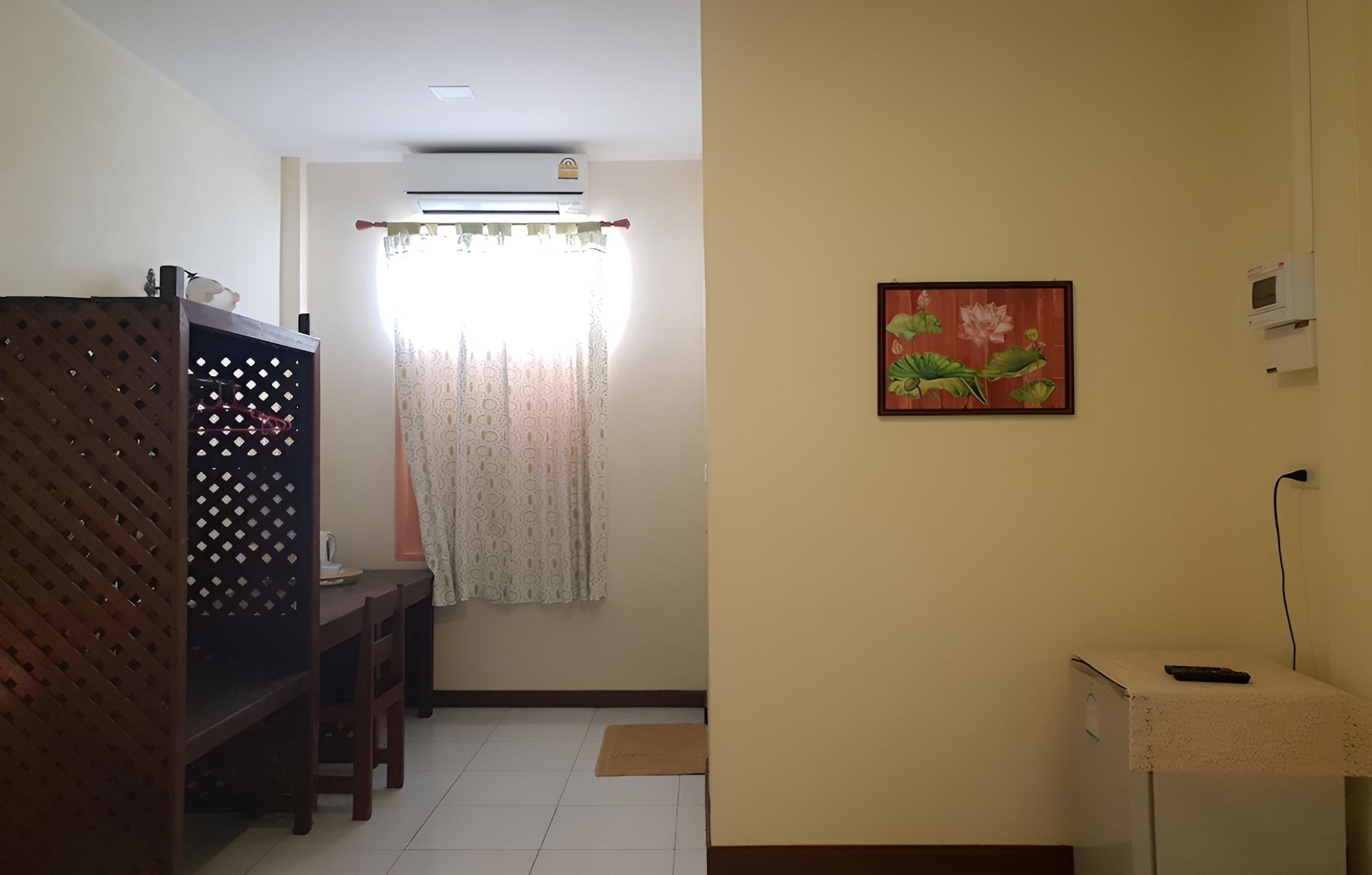 Benjapirom Private House