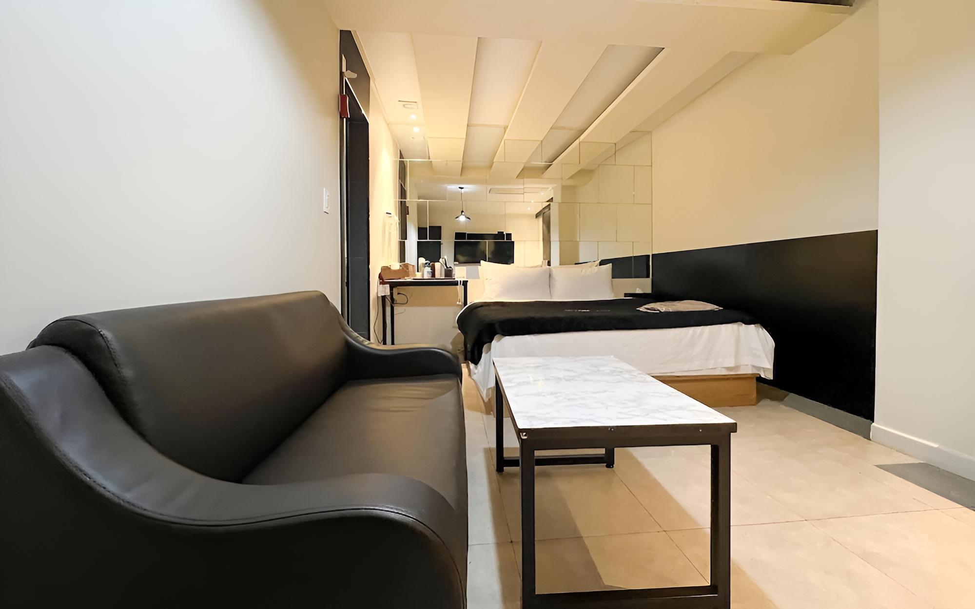 Indeogwon Valt Hotel