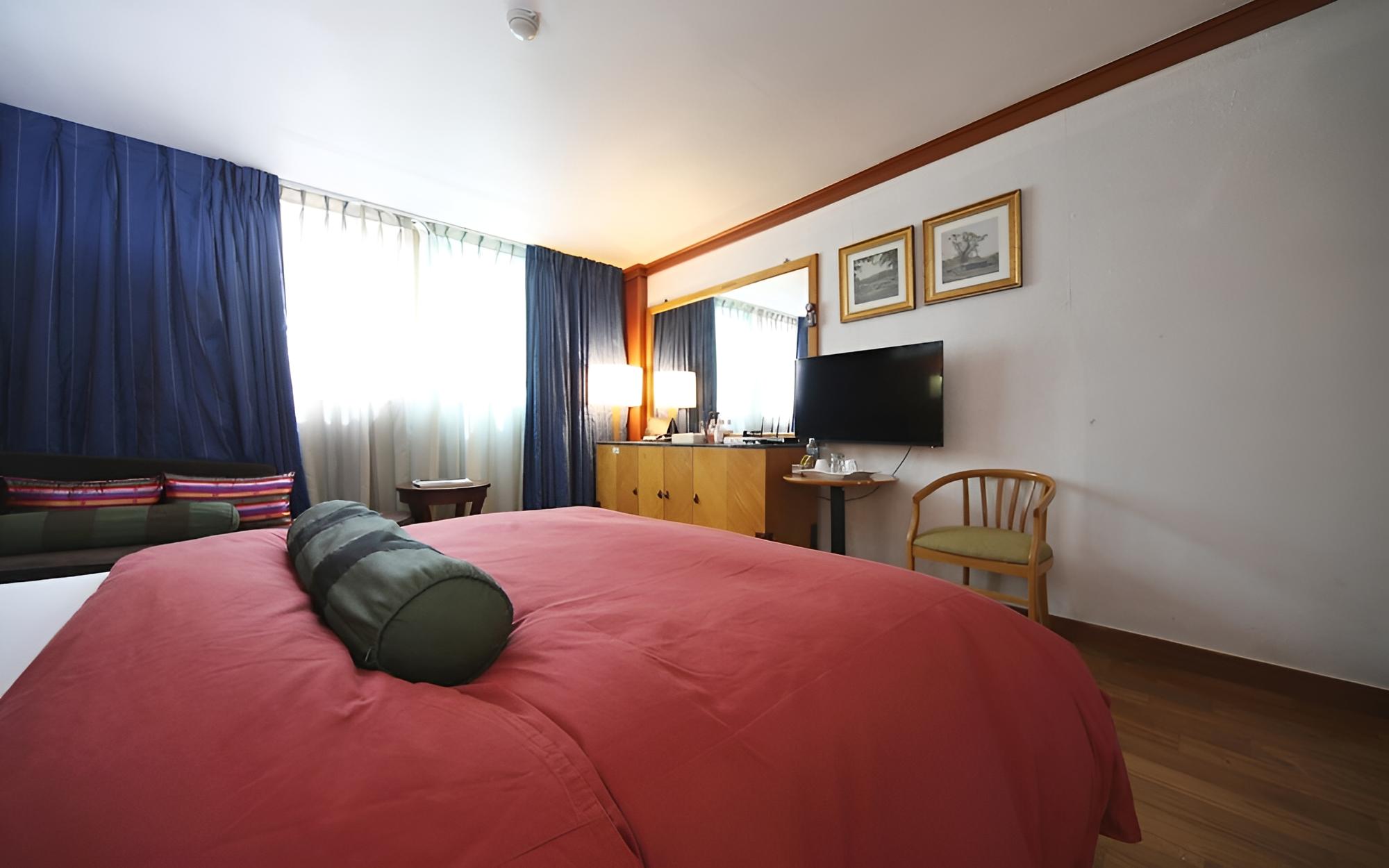 Uljin Baekam Springs Hotel