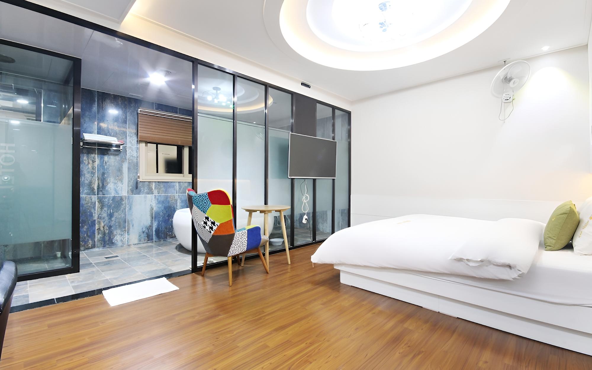 Busan Songdo Hotel 999 view 4