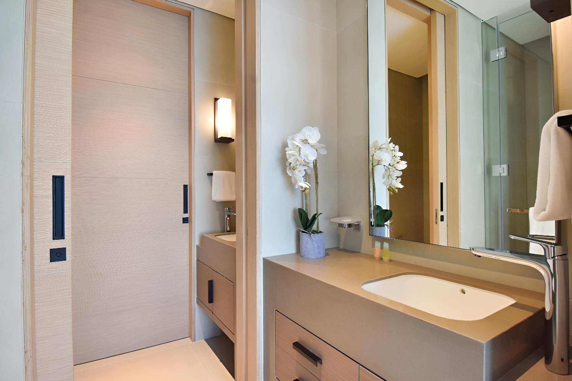 Private Beach Address JBR