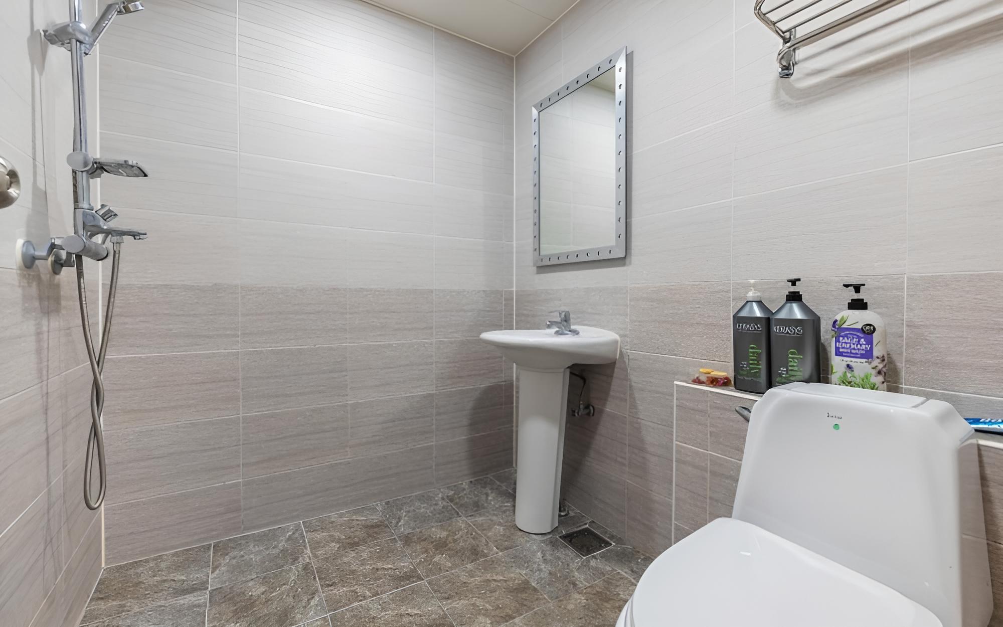 Nonsan Gyebaek Shuimtoe Camping Pension view 5
