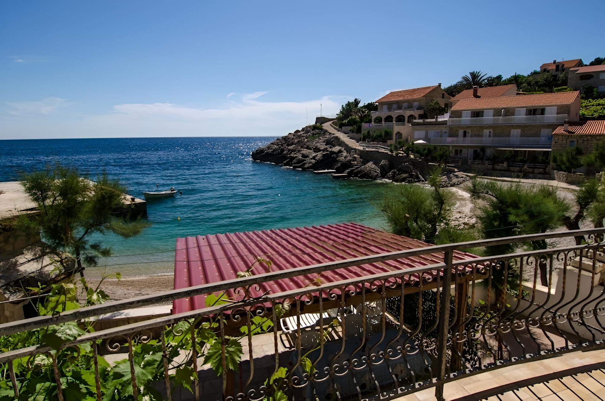 Viki1 - Fantastic View, Next to the sea - H view 2