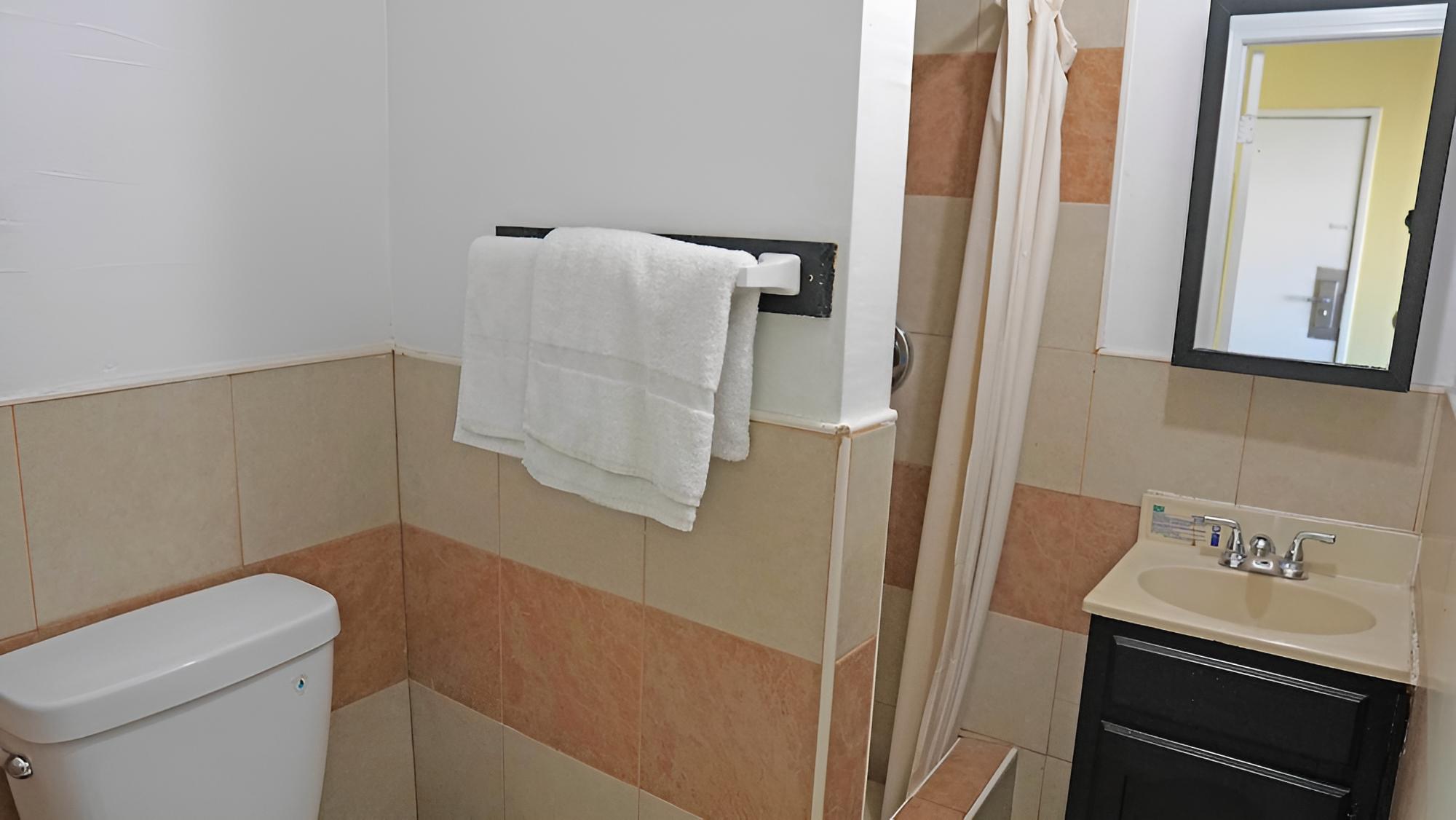 Antonio Hotel