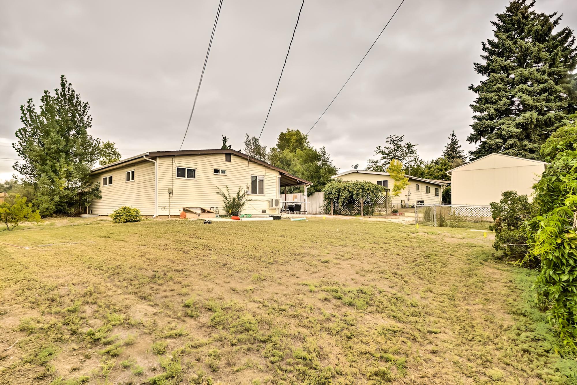 Dog-friendly Greeley Home ~ 3 Mi to Downtown!