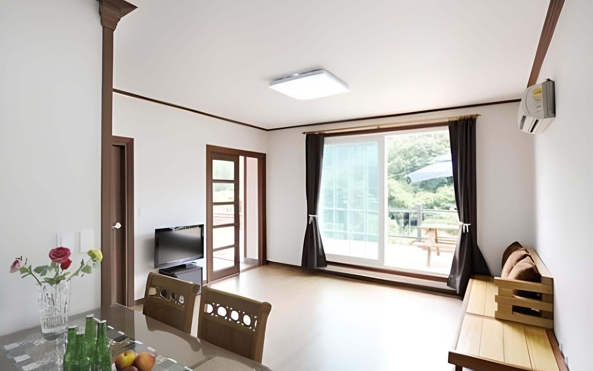 Gapyeong Gangsibong Mirinae Pension view 2
